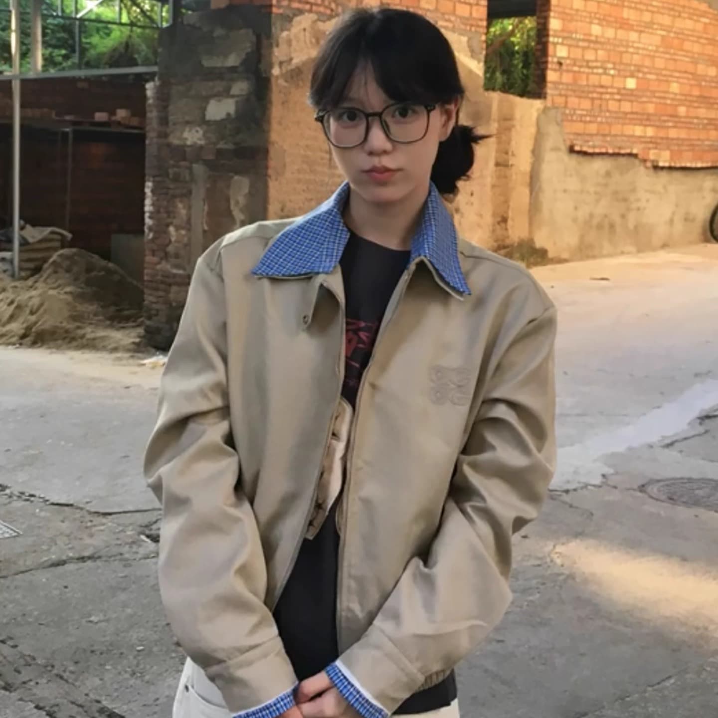 좋은 품질 사선 직물 더블 칼라 원본 올린 사람 : 에디션 카키 여성 코트 봄 가을 커플 워크웨어 재킷 상세 이미지 2