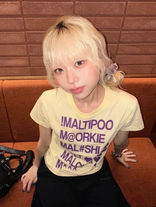 아메리칸 레트로 긍정적 인 어깨 라운드 넥 프린트 반팔 티셔츠 이미지 3