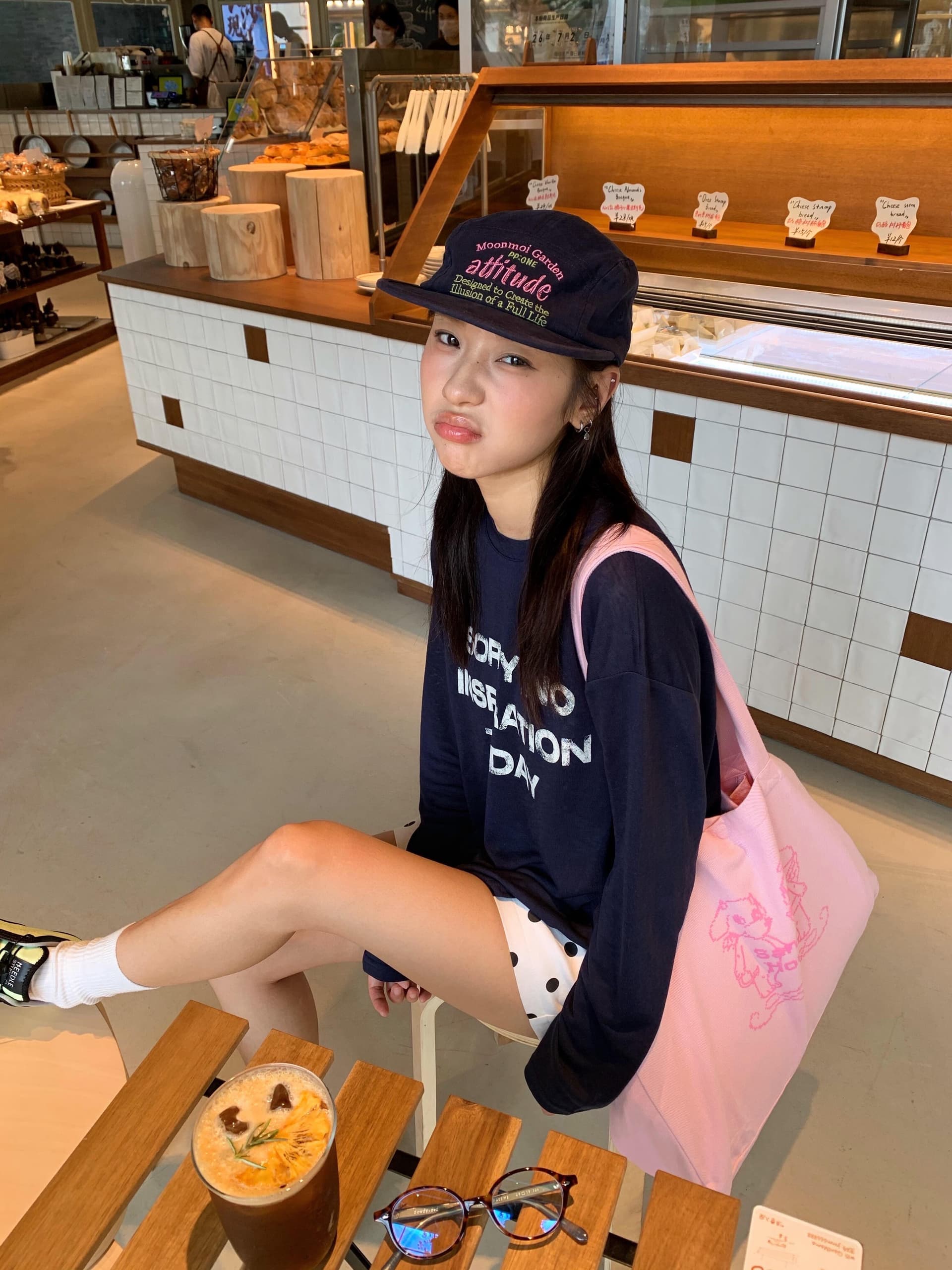 높은 품질 순면 200그램 21 빗질하다 정밀 프린트 가을 루즈핏 긴팔 티셔츠 여성 이미지 4