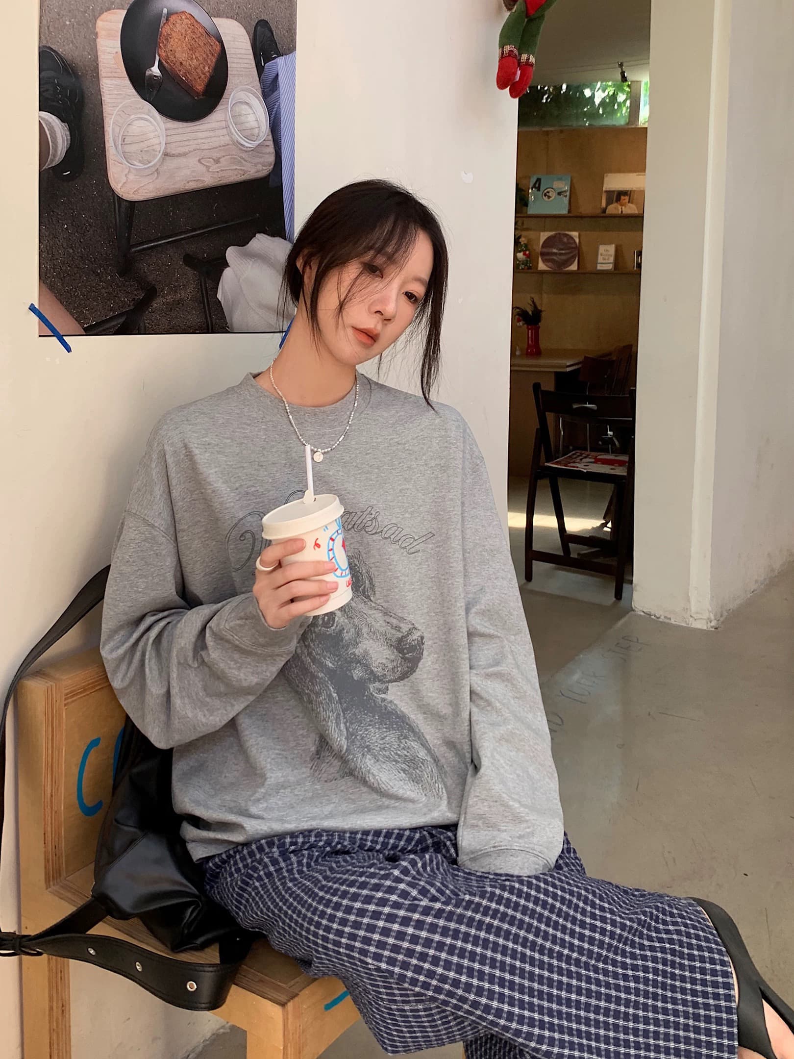 오후 농장 강아지 프린트 다용도 캐주얼 순면 긴팔 티셔츠 여성 다용도 루즈핏 맨위 상세 이미지 1