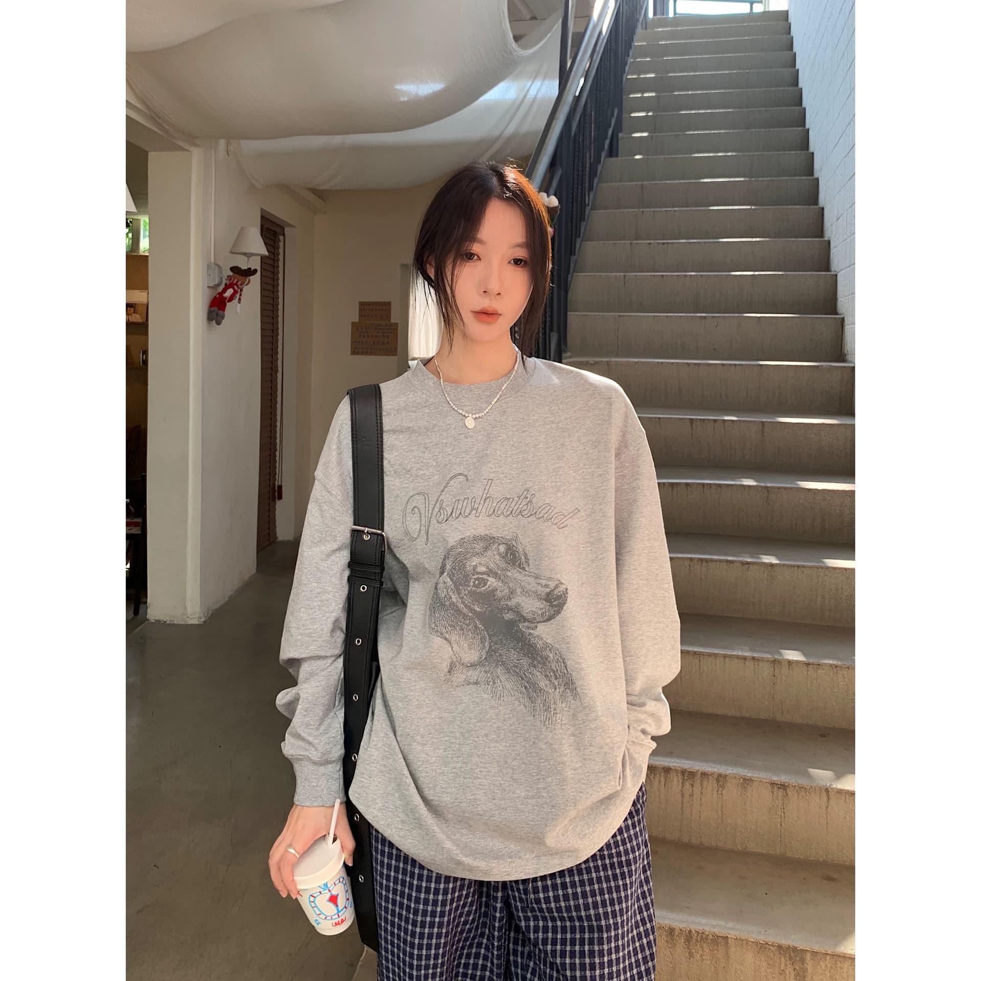 오후 농장 강아지 프린트 다용도 캐주얼 순면 긴팔 티셔츠 여성 다용도 루즈핏 맨위 상세 이미지 5