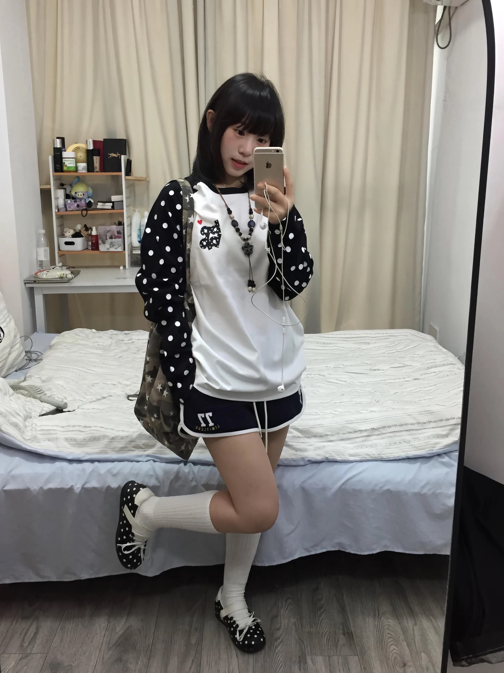 좋은 품질 비 압력 그림 19 지점 220 그램 순면 긴팔 티셔츠 여성 상세 이미지 4