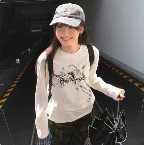높은 품질 순면 200그램 21 빗질하다 정밀 프린트 가을 루즈핏 긴팔 티셔츠 여성