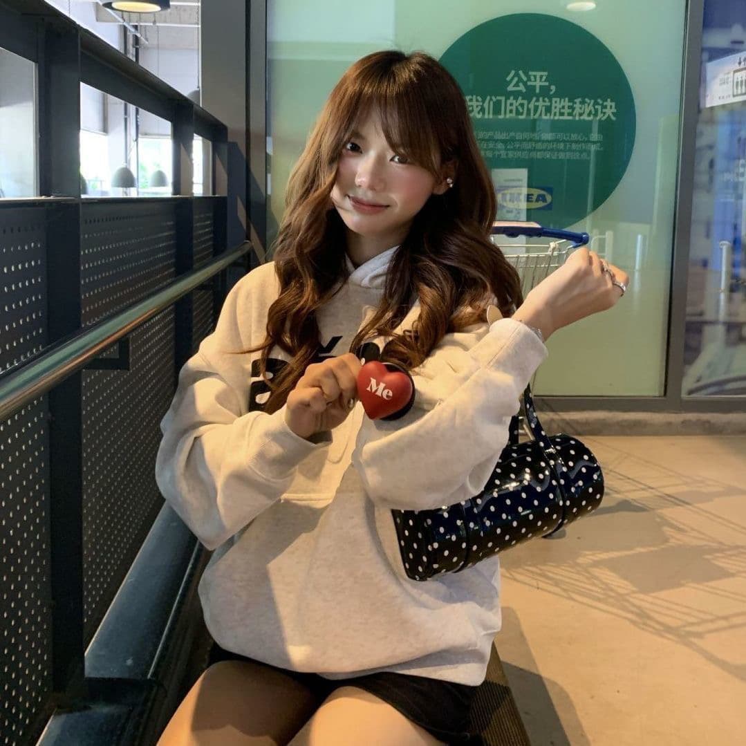 후아 면 복합 없음 모자 로프 있음 주머니 후드 티 스웨터 여성 얇은 스타일 털이 있는 상세 이미지 3