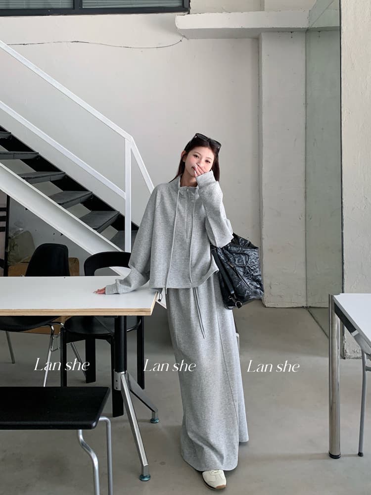 2026 가을 의상 새로운 느긋한 바람 디자인 고급 다용도 긴팔 짧은 외투 하이웨이스트 반신 스커트 패션 세트 상세 이미지 3