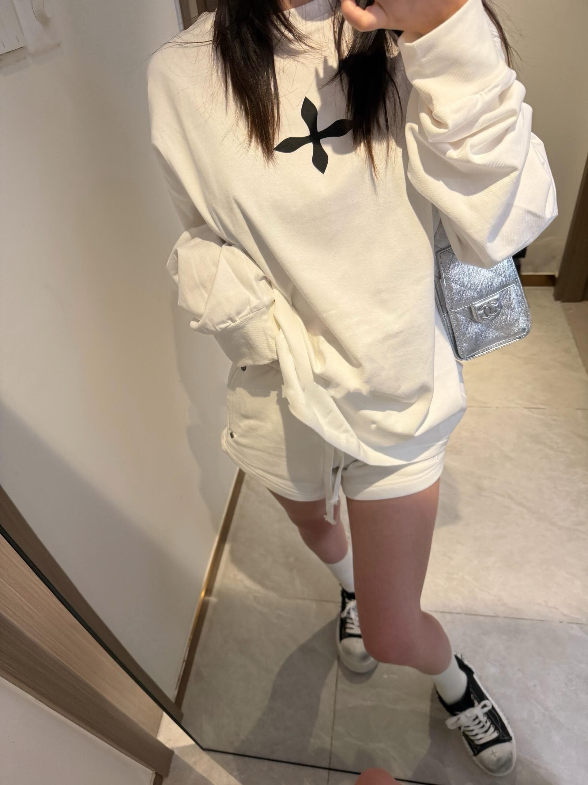 원본 것 순면 200그램 21 음식 털 느낌 프린트 루즈핏 만나는 손 소매 뭉치 구두 긴 소매 티셔츠 상세 이미지 2