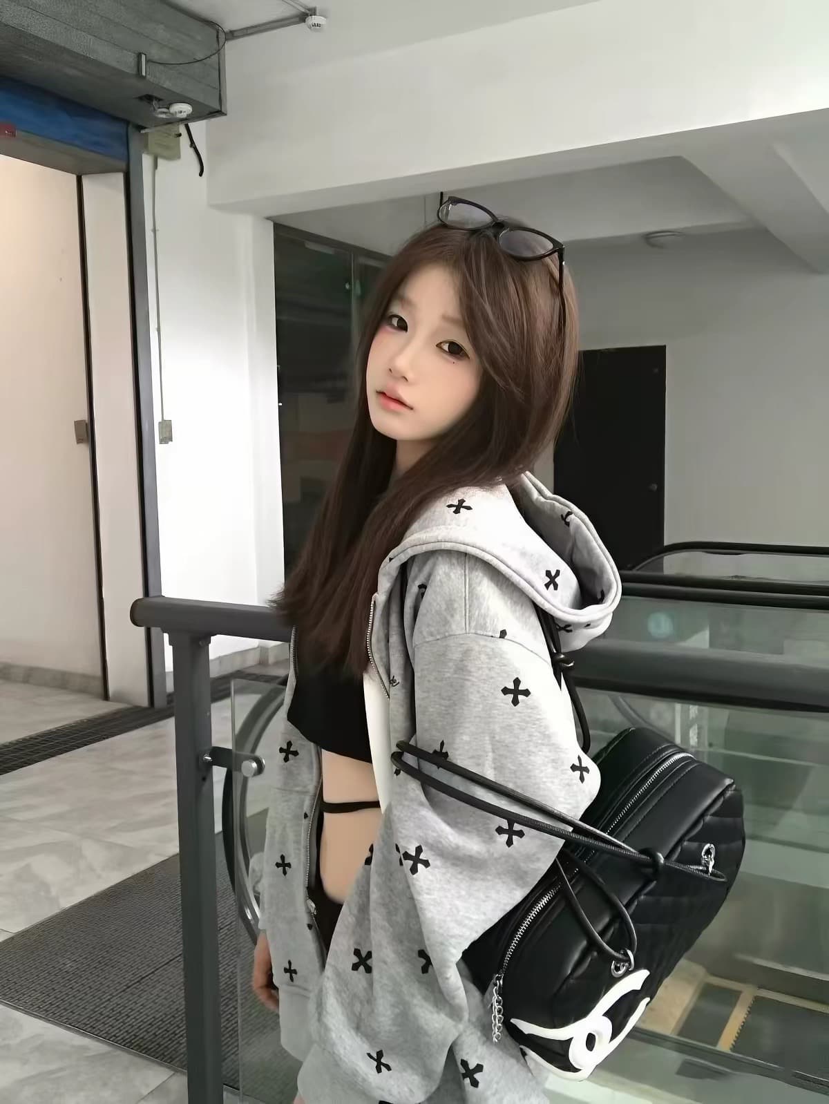 있음 선적 좋은 품질 원본 솜씨 자수 순수한 Mianhua 면 복합 후드 티 스웨터 상세 이미지 3