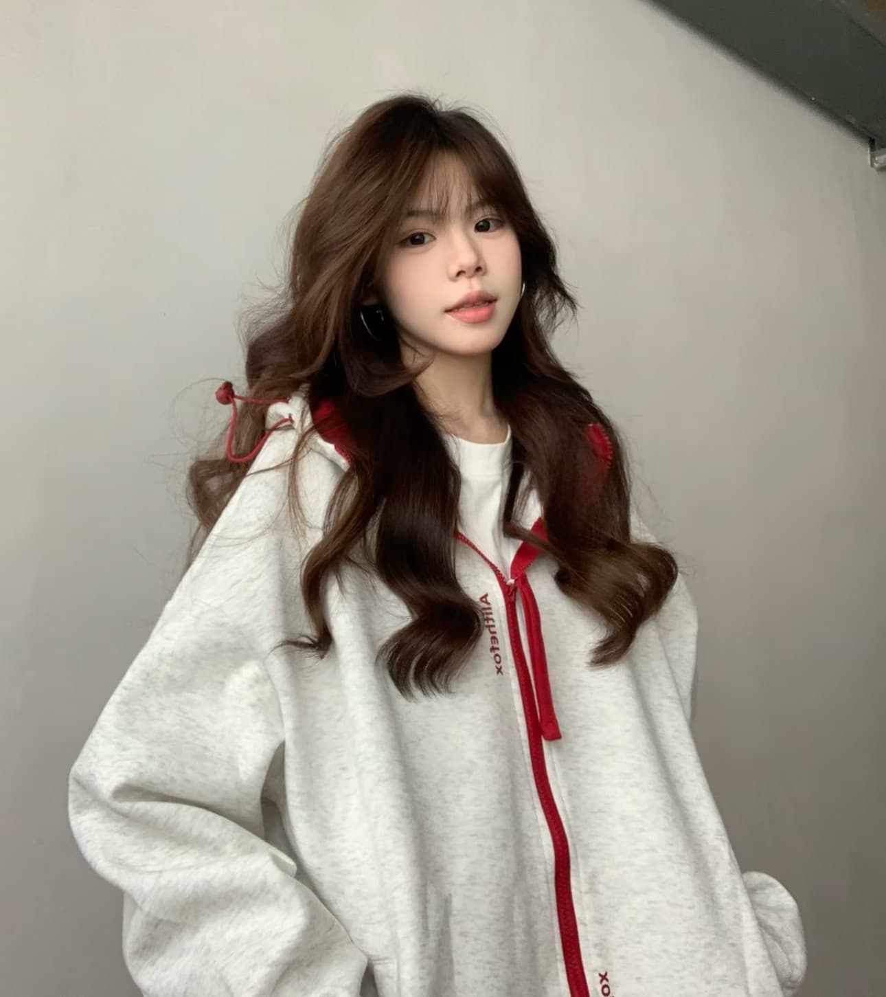 얇은 스타일 털이 있는 순수한 Mianhua 면 복합 후드티 여성 상세 이미지 1