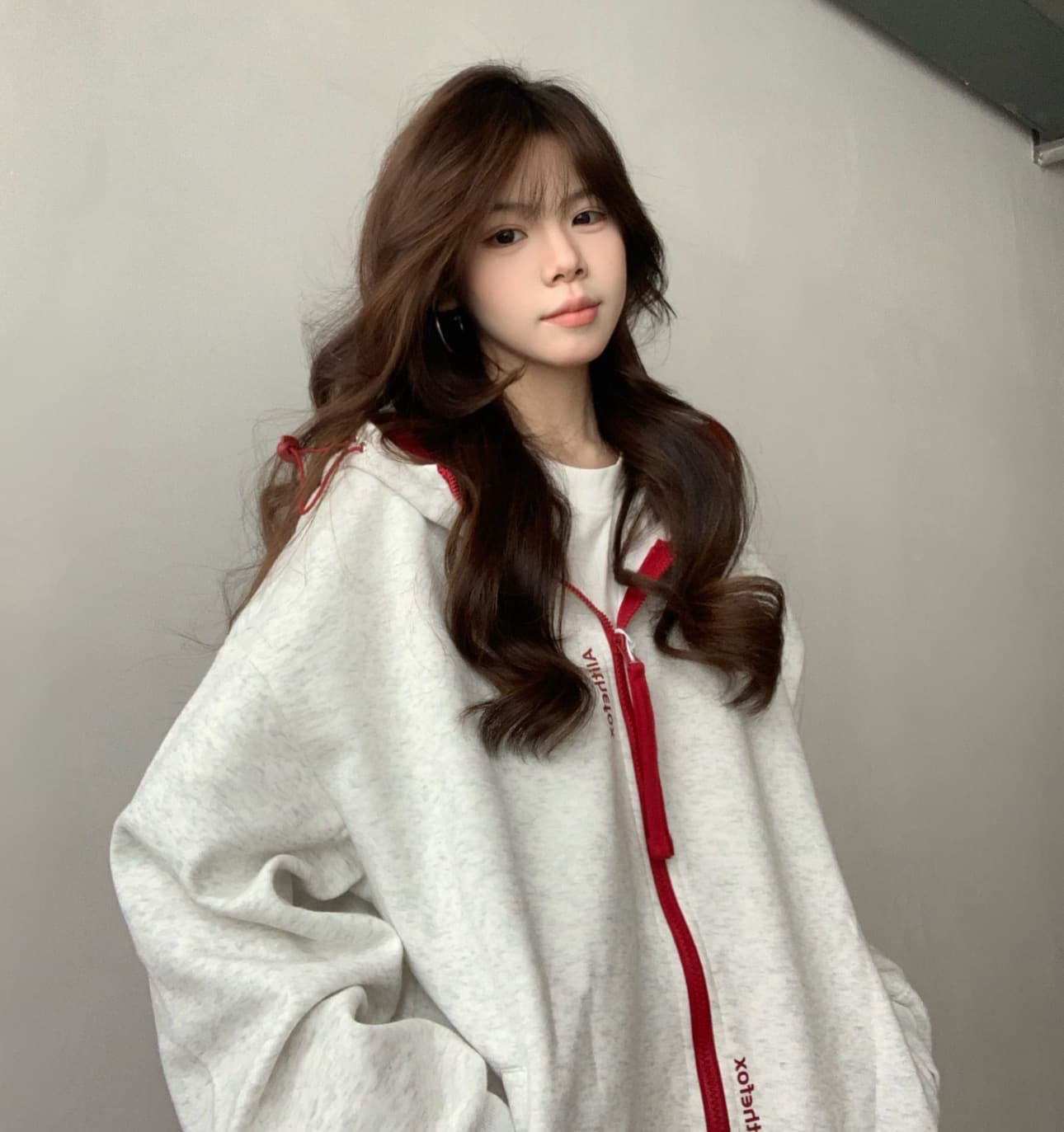 얇은 스타일 털이 있는 순수한 Mianhua 면 복합 후드티 여성 상세 이미지 4