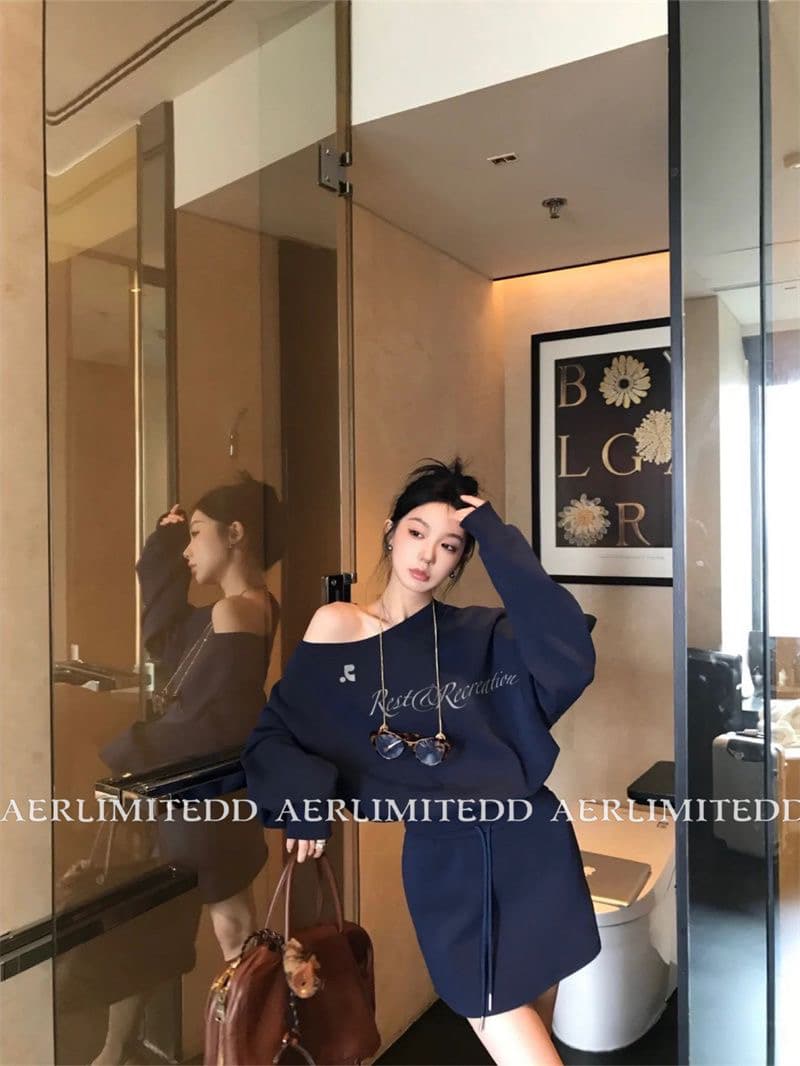 가을 겨울철 아메리칸 레트로 핫걸 비스듬한 어깨 프린트 루즈핏 프린트 후드티 이미지 3