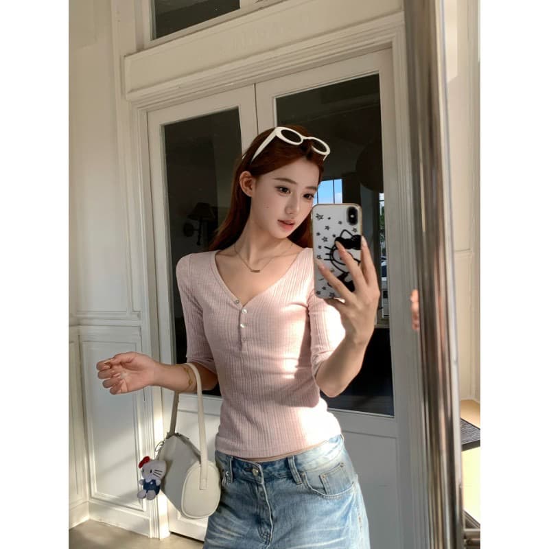 밀라노 대나무 마디 핑크색 V넥 중간 소매 티셔츠 여성 이른 가을 새로운 디자인 센스 몸매 가꾸기 쇼트 스타일 반팔 맨위 상세 이미지 4