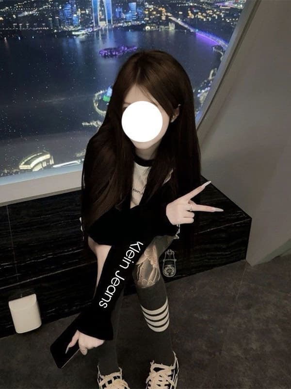 높은 품질 긴팔 패치워크 색상 프린트 220 그램 순면 빗질하다 닫기 새로운 루즈핏 긴팔 티셔츠 이미지 4