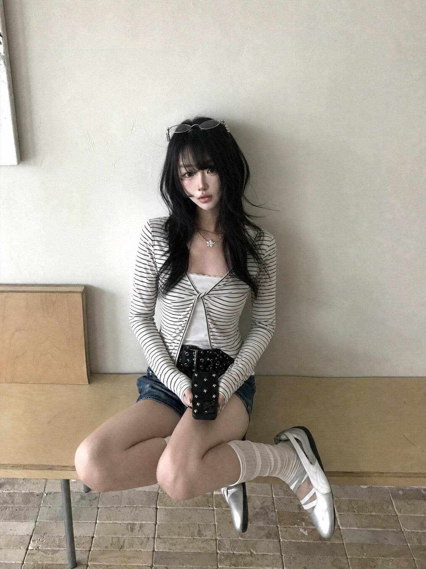 원본 품질 95 주간 실크 라이 경기 서울 5 암모니아 Lun 모달 260 그램 흰색 배경 블랙 스트라이프 페이크 레이어드 티셔츠 이미지 3