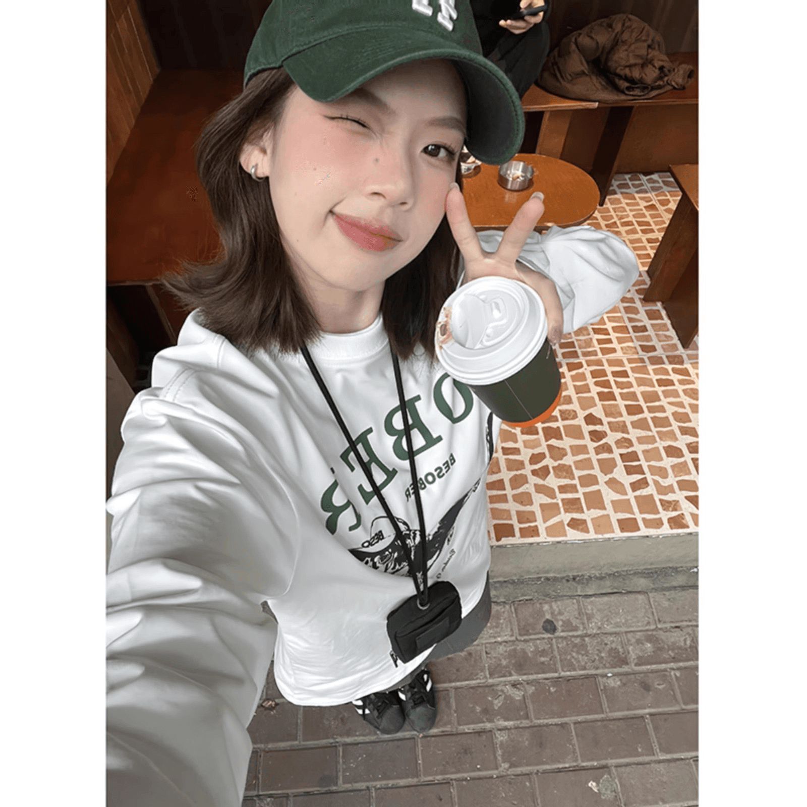 경관 그림 21 순면 210 그램 가을 의상 긴팔 티셔츠 여성 루즈핏 프린트 맨위 이미지 5