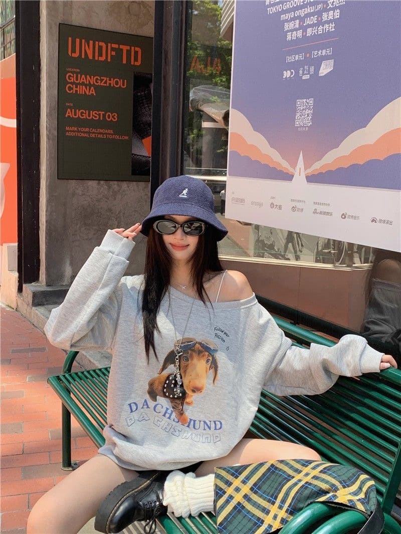 아메리칸 레트로 핫걸 비스듬한 어깨 프린트 루즈핏 후드티 상세 이미지 5