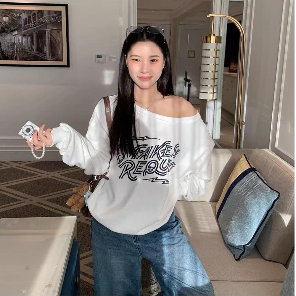 아메리칸 레트로 핫걸 비스듬한 어깨 프린트 루즈핏 후드티 상세 이미지 1