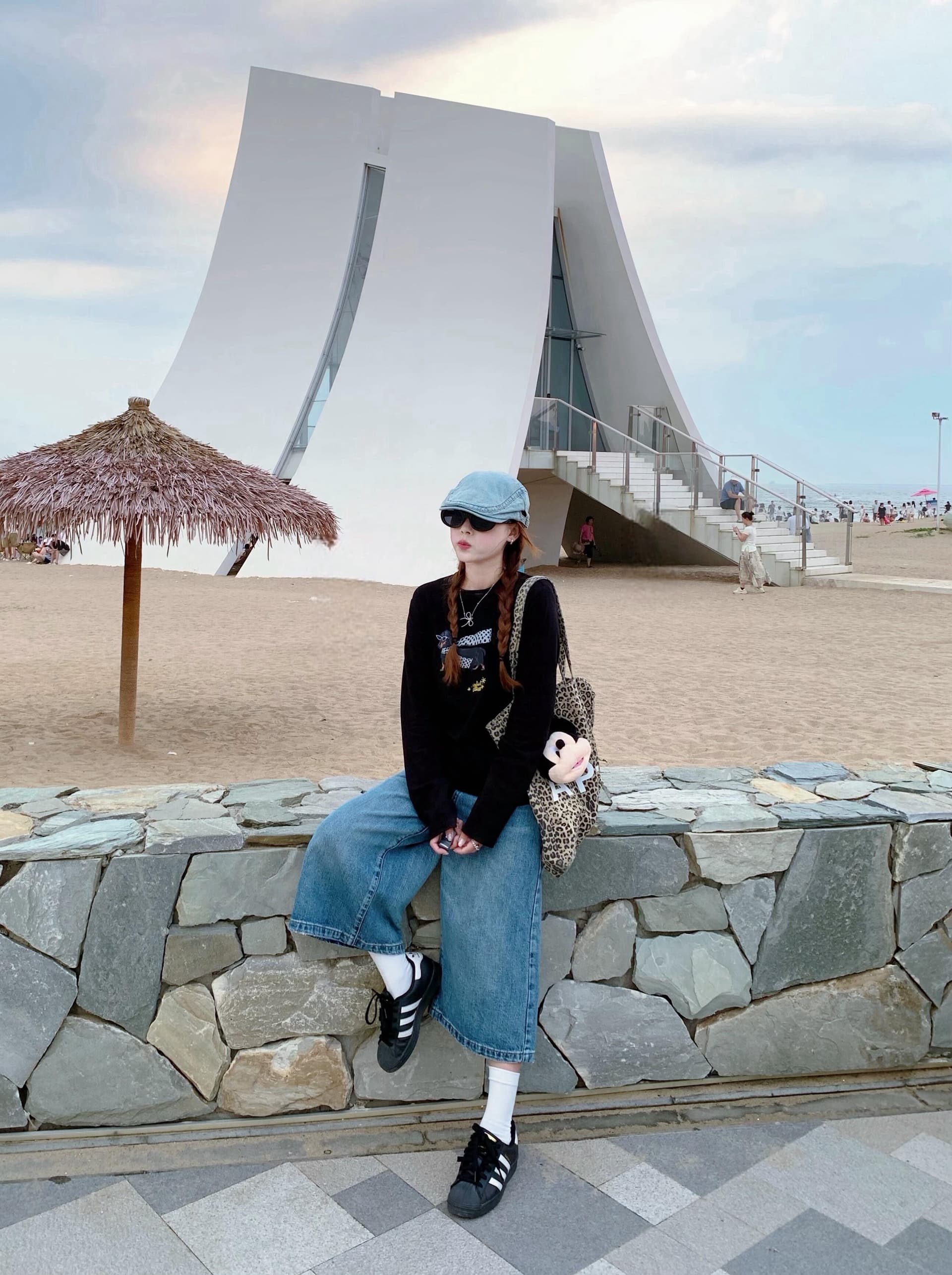 높은 품질 순면 200그램 21 빗질하다 정밀 프린트 가을 루즈핏 긴팔 티셔츠 여성 이미지 4
