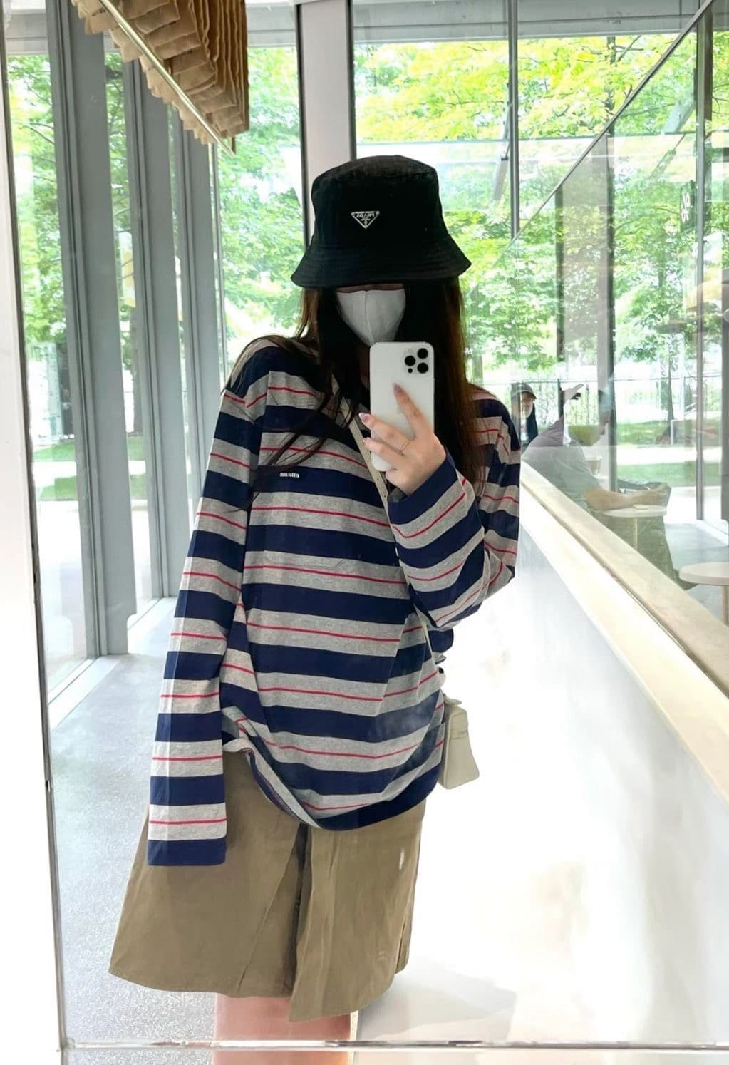 원본 원단 아메리칸 레트로 배색 라운드 넥 스트라이프 긴팔 티셔츠 여성 가을 느긋한 캐주얼 루즈핏 다용도 맨위 상세 이미지 1