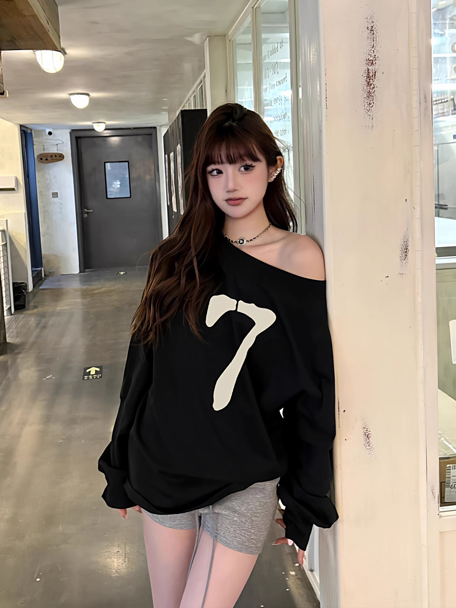 아메리칸 레트로 비스듬한 어깨 후드티 여성 가을 겨울 프린트 맨위 이미지 2