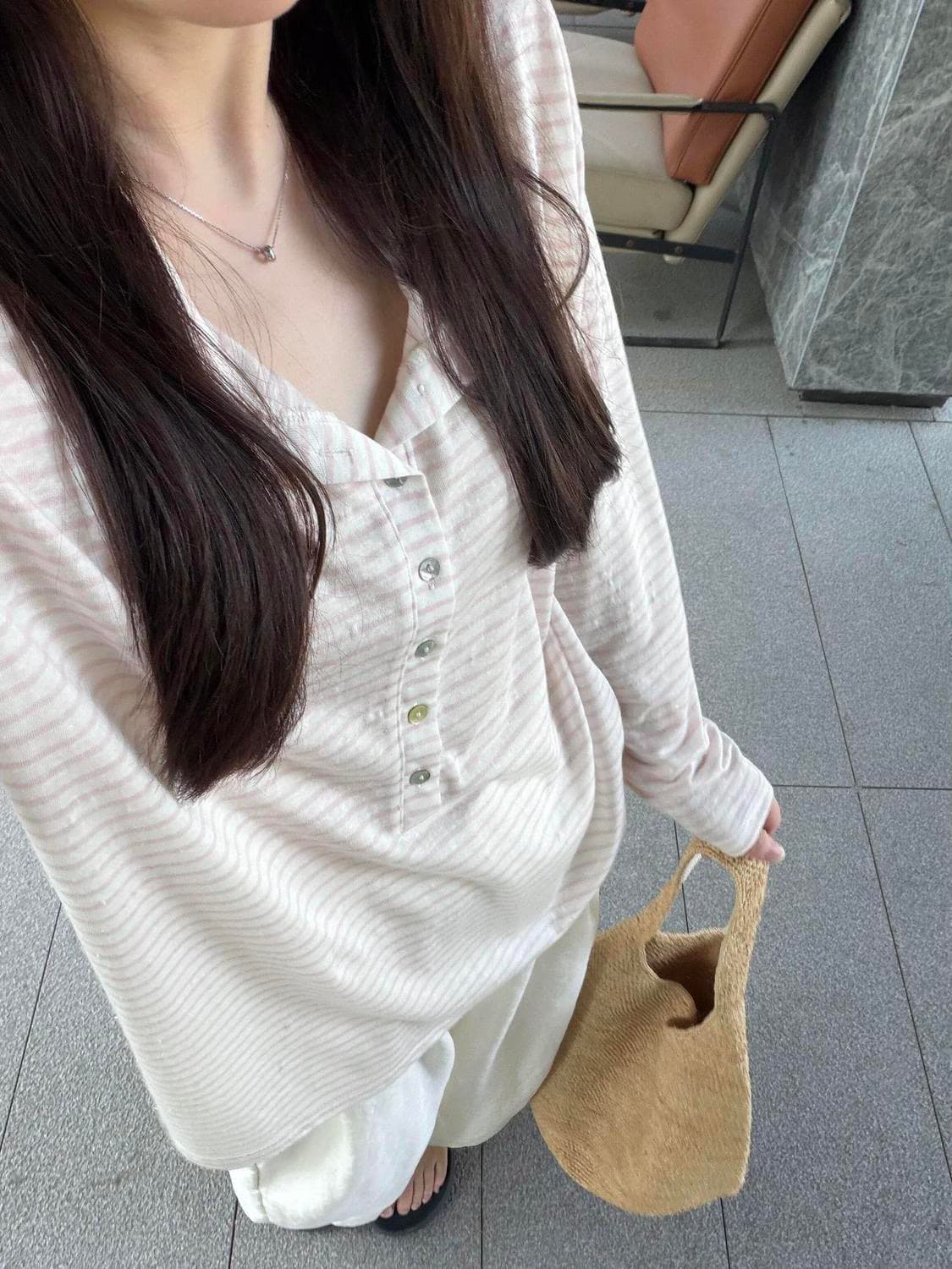 스트라이프 헨리 칼라 한 부서 캠퍼스 바람 긴팔 티셔츠 여성 ins 슈퍼 화재 루즈핏 슬림해 보이는 맨위 상세 이미지 5