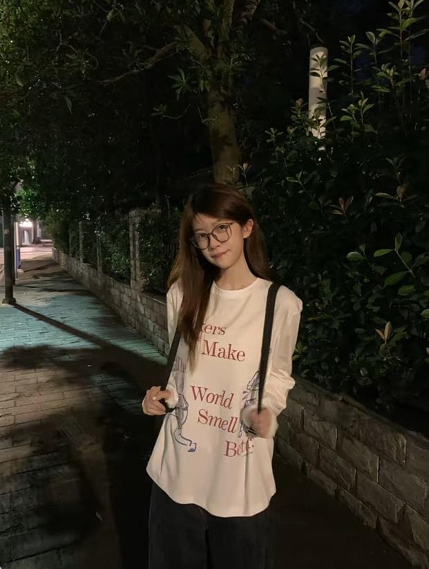 높은 품질 순면 200그램 21 빗질하다 정밀 프린트 가을 루즈핏 긴팔 티셔츠 여성 상세 이미지 3