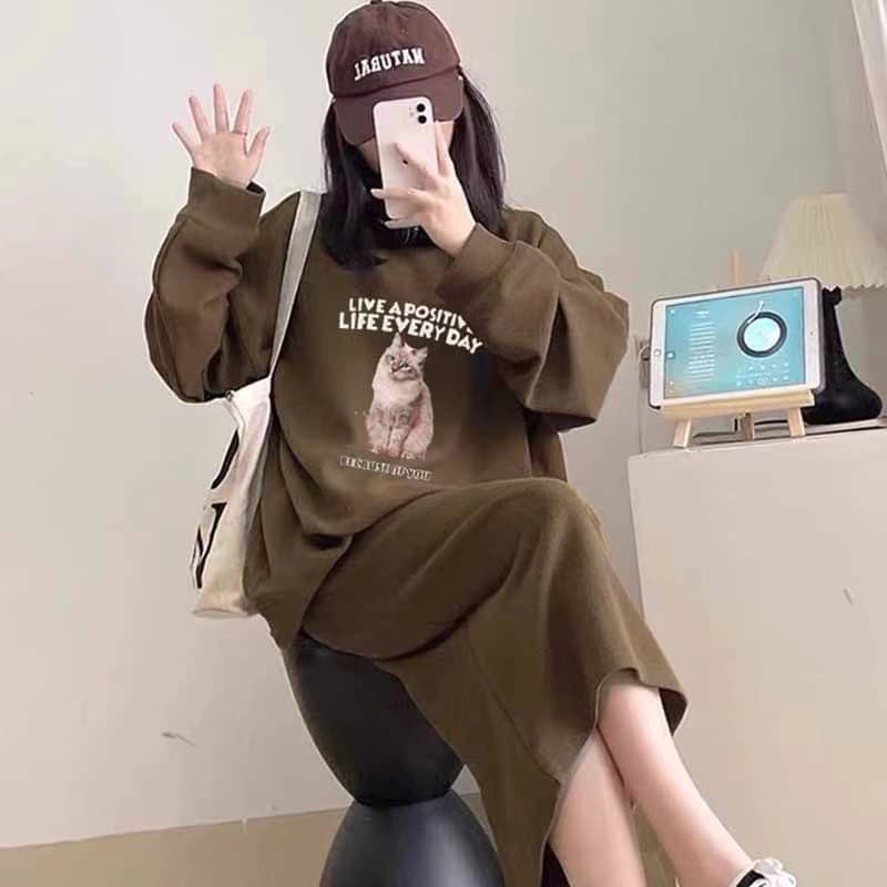 세트 여성 가을 겨울 항구 바람 작은 대중 다용도 루즈핏 풀오버 스웨트셔츠 캐주얼 반신 스커트 패션 투피스 세트 이미지 3