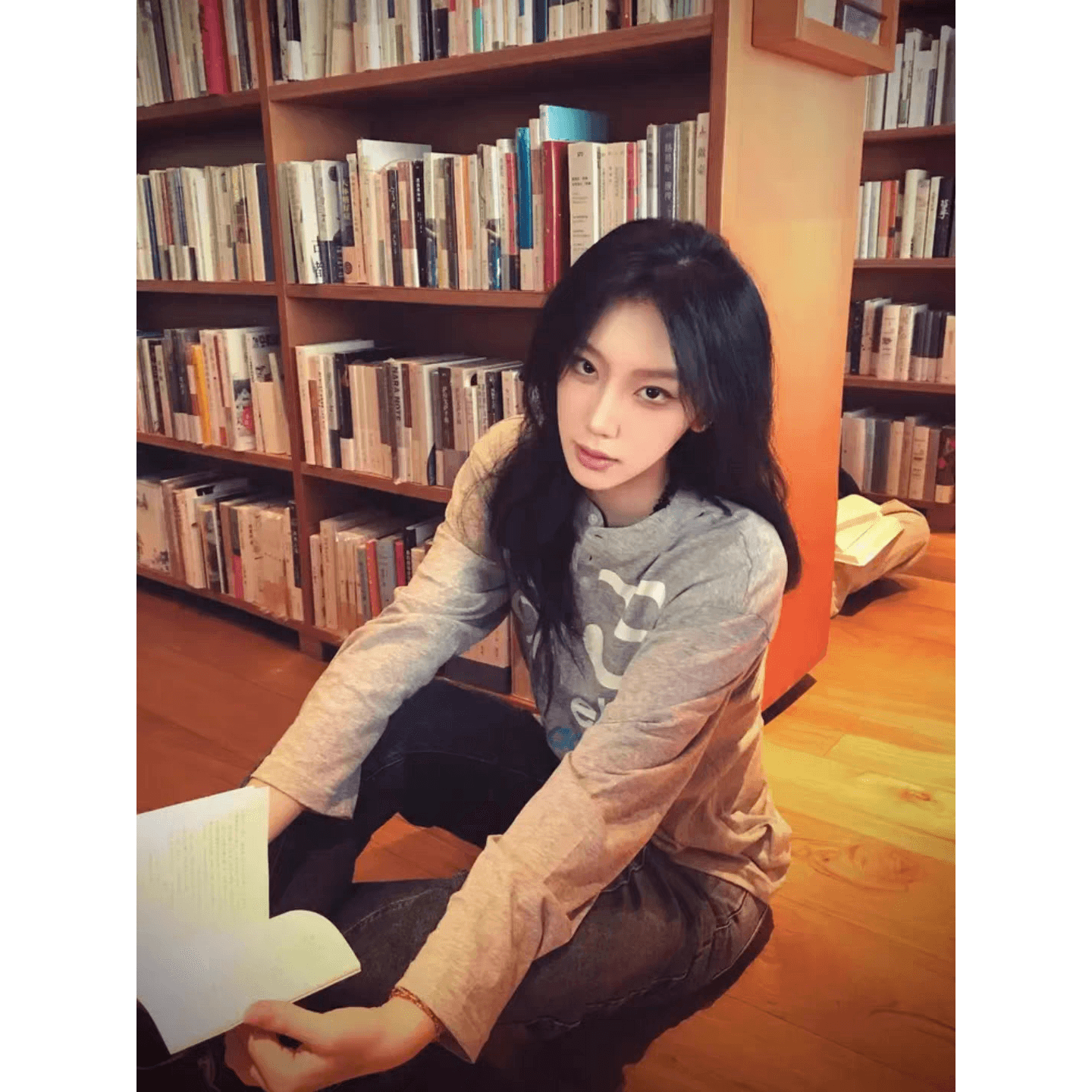 원본 원단 광저우 원단 눈꽃 면 조수 브랜드 레트로 긴팔 티셔츠 이미지 5