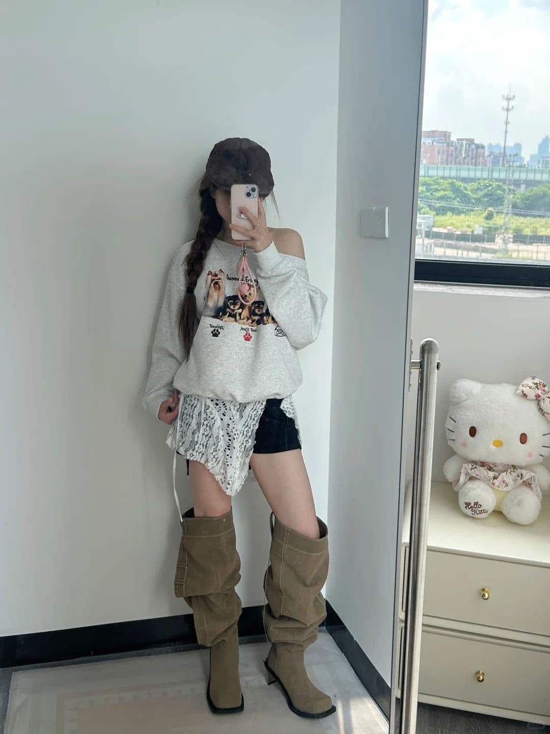 아메리칸 레트로 비스듬한 어깨 후드티 여성 가을 겨울 프린트 맨위 상세 이미지 2