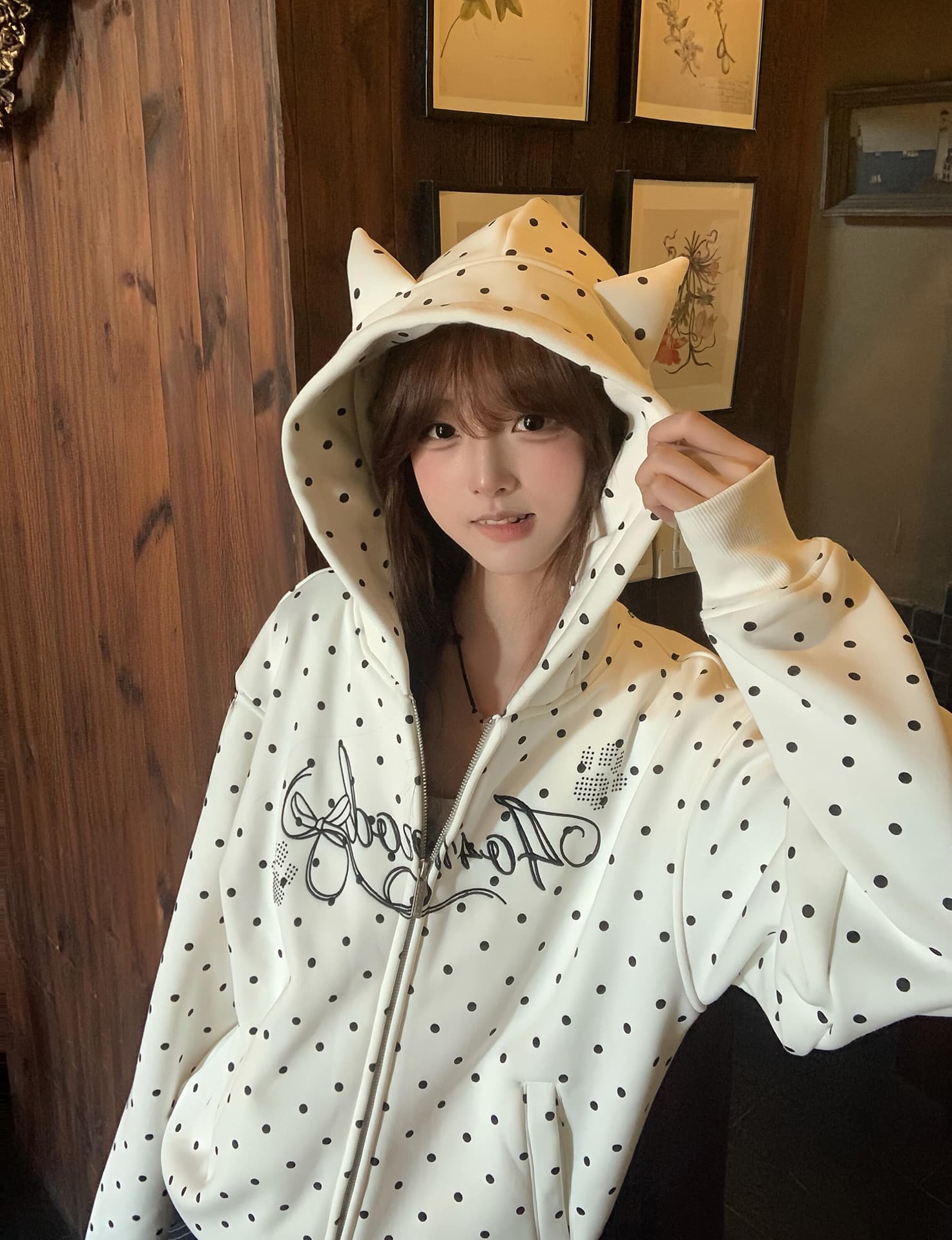 얇은 스타일 백금 지퍼 핫픽스 자수 이후 패키지 칼라 순수한 Mianhua 면 복합 후드티 상세 이미지 2
