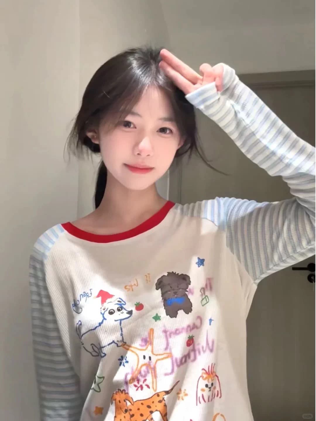프린트 순면 230 크 2 색상 페이크 레이어드 긴팔 상세 이미지 1