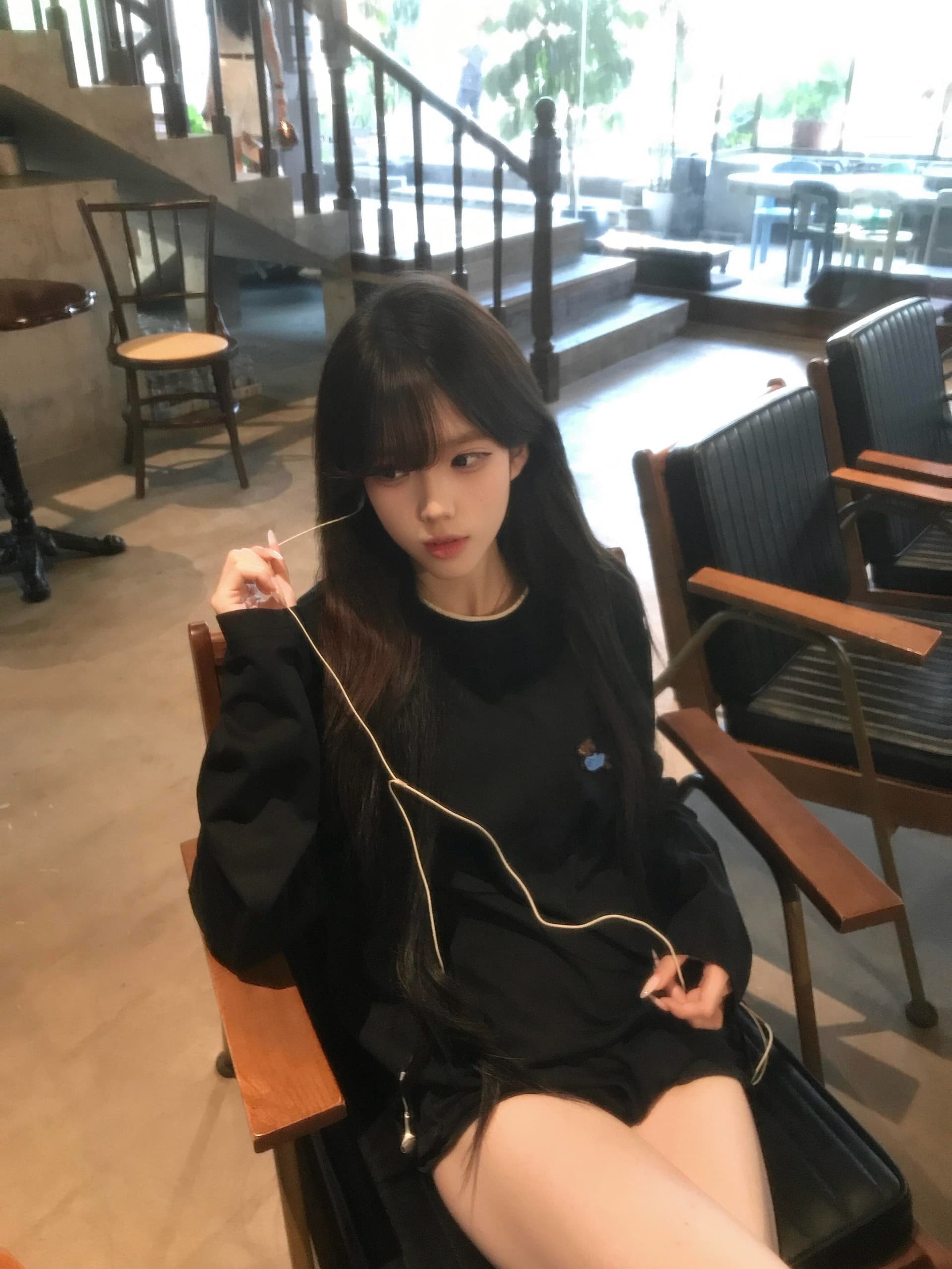 높은 품질 순면 200그램 21 빗질하다 정밀 프린트 가을 루즈핏 긴팔 티셔츠 여성 상세 이미지 2