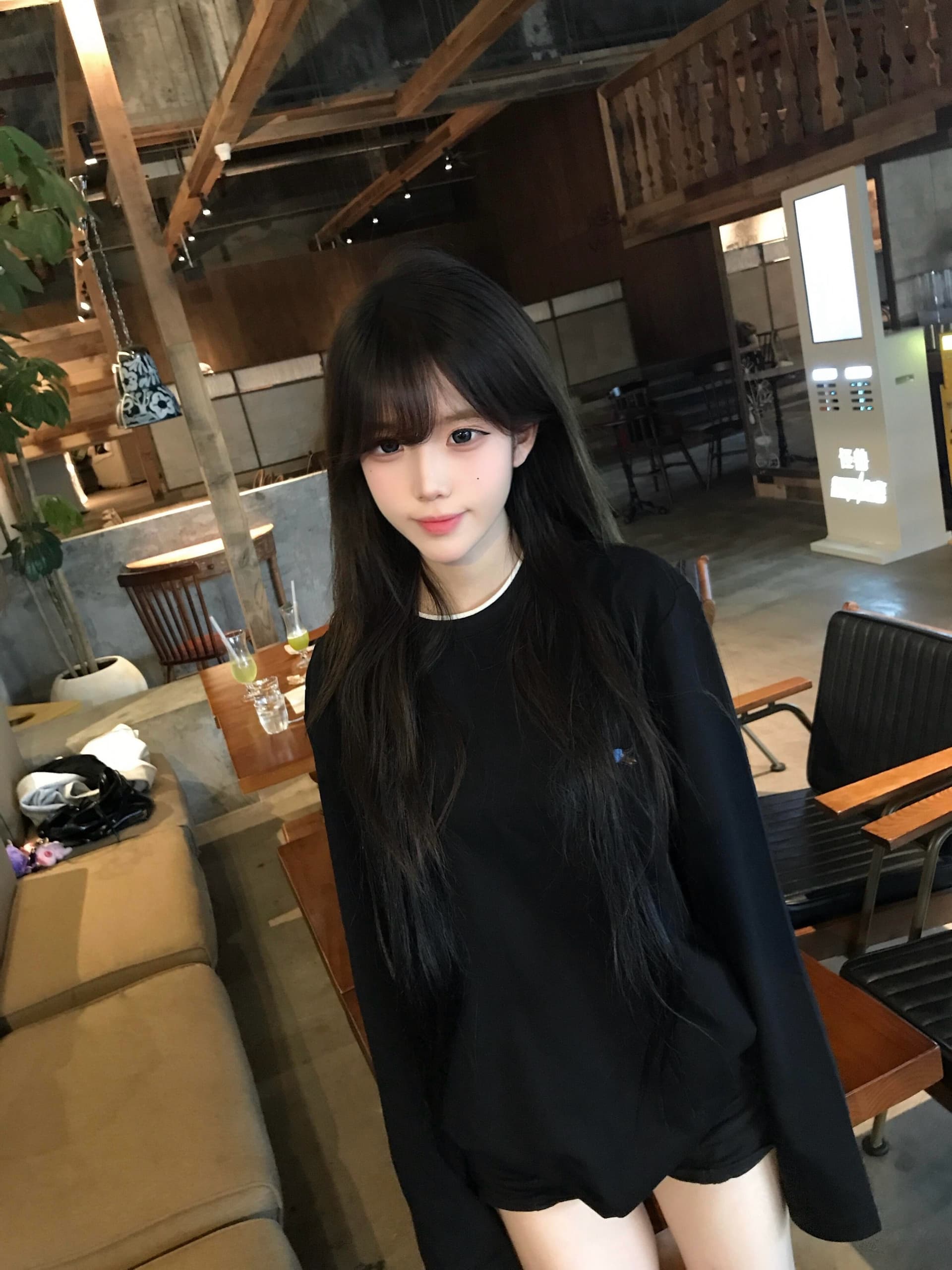 높은 품질 순면 200그램 21 빗질하다 정밀 프린트 가을 루즈핏 긴팔 티셔츠 여성 상세 이미지 5
