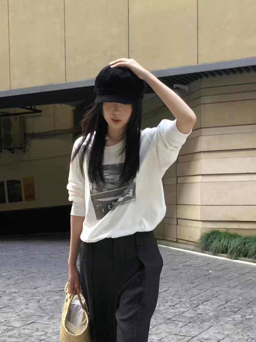 높은 품질 순면 200그램 21 빗질하다 정밀 프린트 가을 루즈핏 뭉치 구두 긴팔 티셔츠 여성 이미지 3