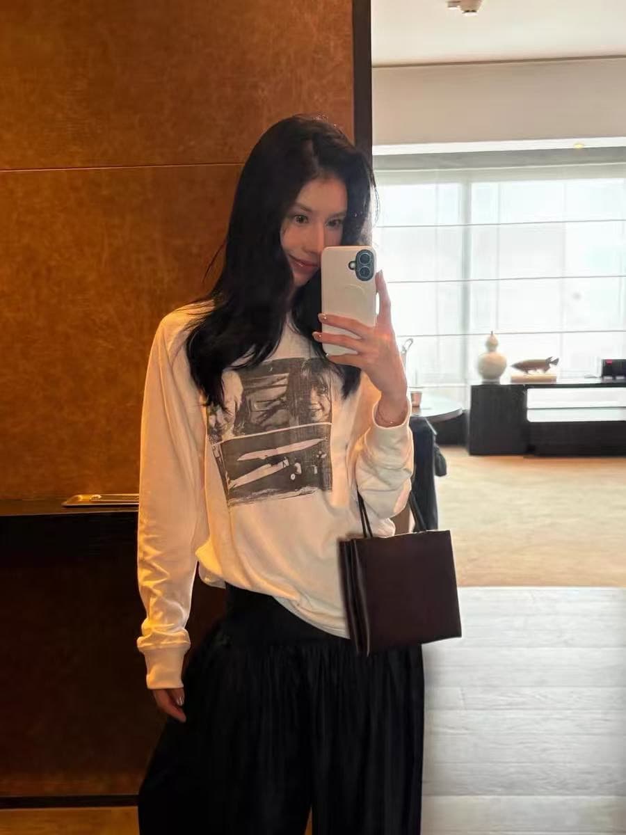높은 품질 순면 200그램 21 빗질하다 정밀 프린트 가을 루즈핏 뭉치 구두 긴팔 티셔츠 여성 상세 이미지 5