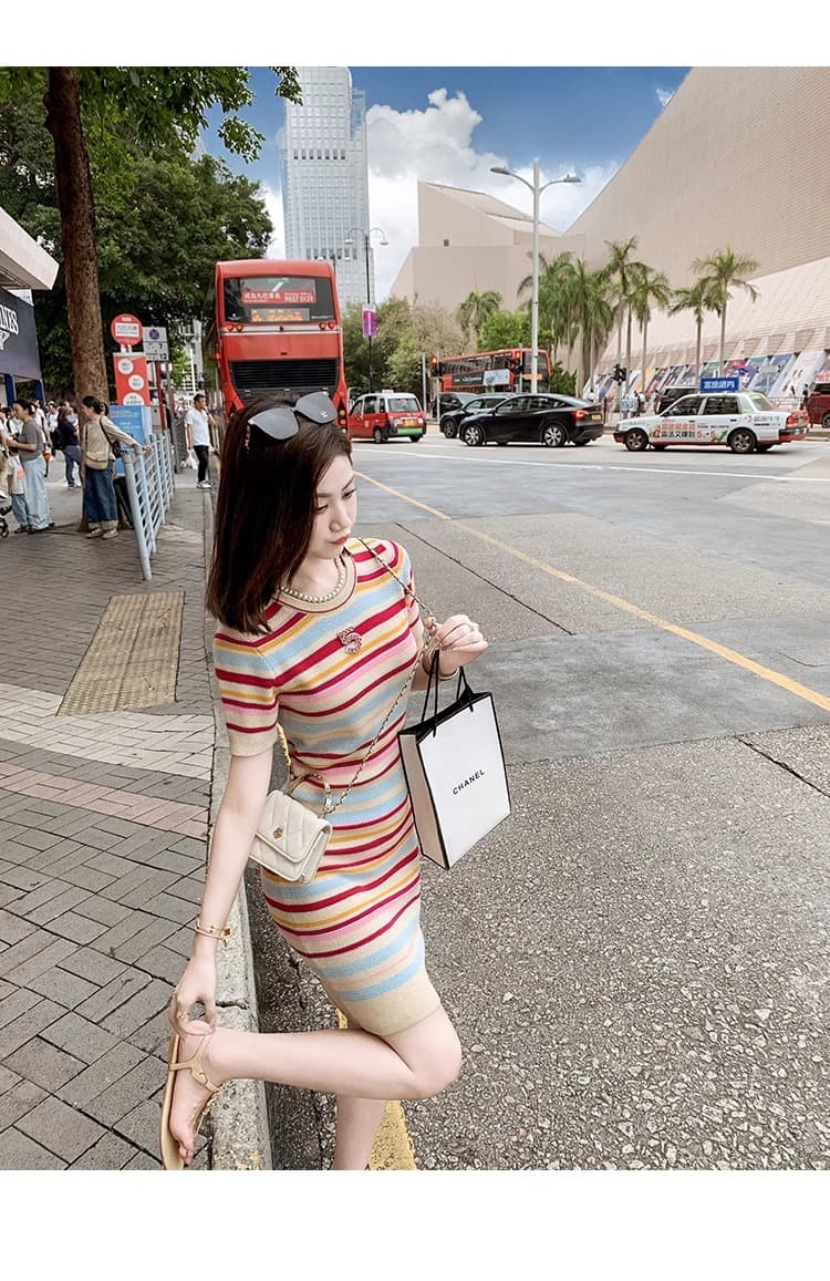 물고기 토끼 ~ 중 토끼 작은 샤넬 스타일 무지개 스트라이프 얼음 실크 드레스 품격 고급 센스 숙녀 학원 스타일 미니 스커트 상세 이미지 16
