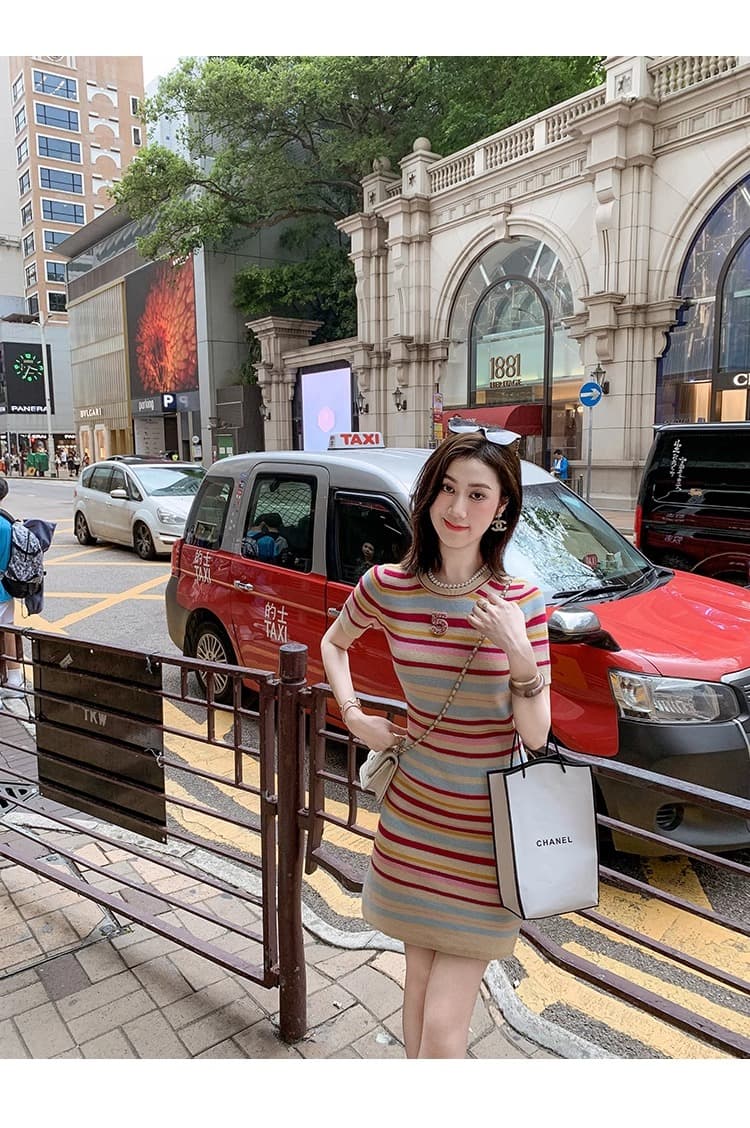 물고기 토끼 ~ 중 토끼 작은 샤넬 스타일 무지개 스트라이프 얼음 실크 드레스 품격 고급 센스 숙녀 학원 스타일 미니 스커트 상세 이미지 22