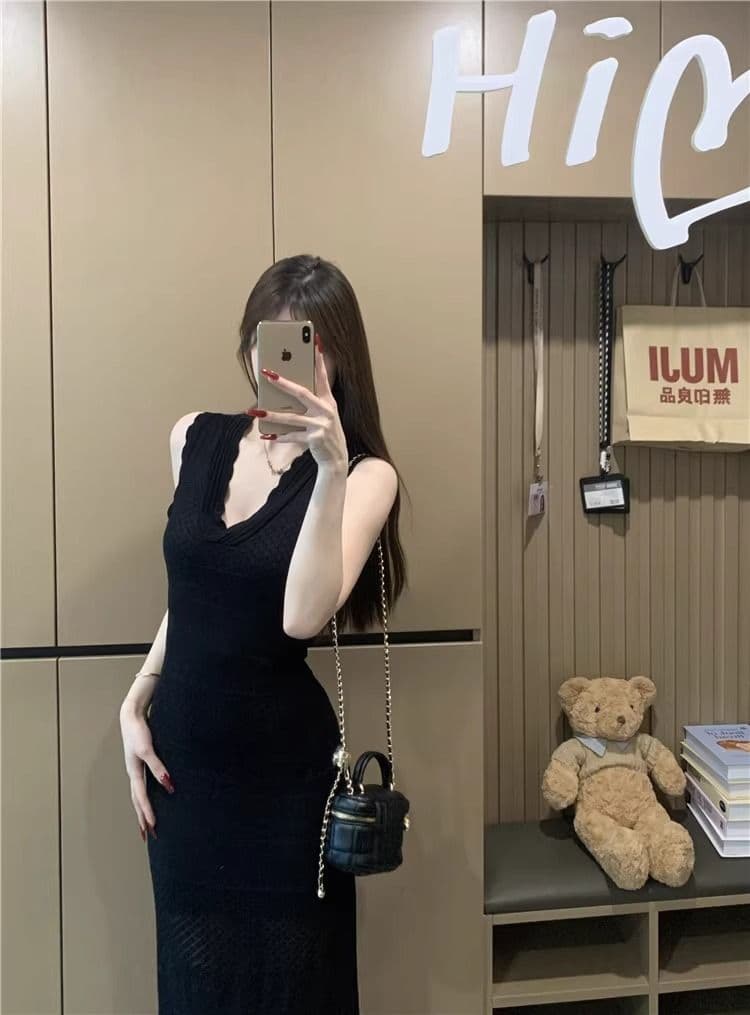 kumikumi 순수한 욕망 바람 섹시함 V넥 홀로우 아웃 조끼 얼음 실크 여성 드레스 여름 몸매 가꾸기 슬림해 보이는 ol 타이트 스커트 상세 이미지 21
