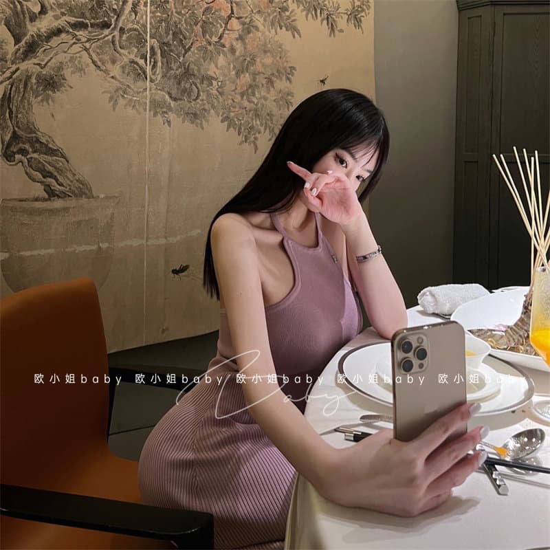 여름 섹시함 치마 리브 민소매 니트 원피스 중간 길이 보라색 조끼 행침 목 디자인 센스 슬립 여성 드레스 상세 이미지 2