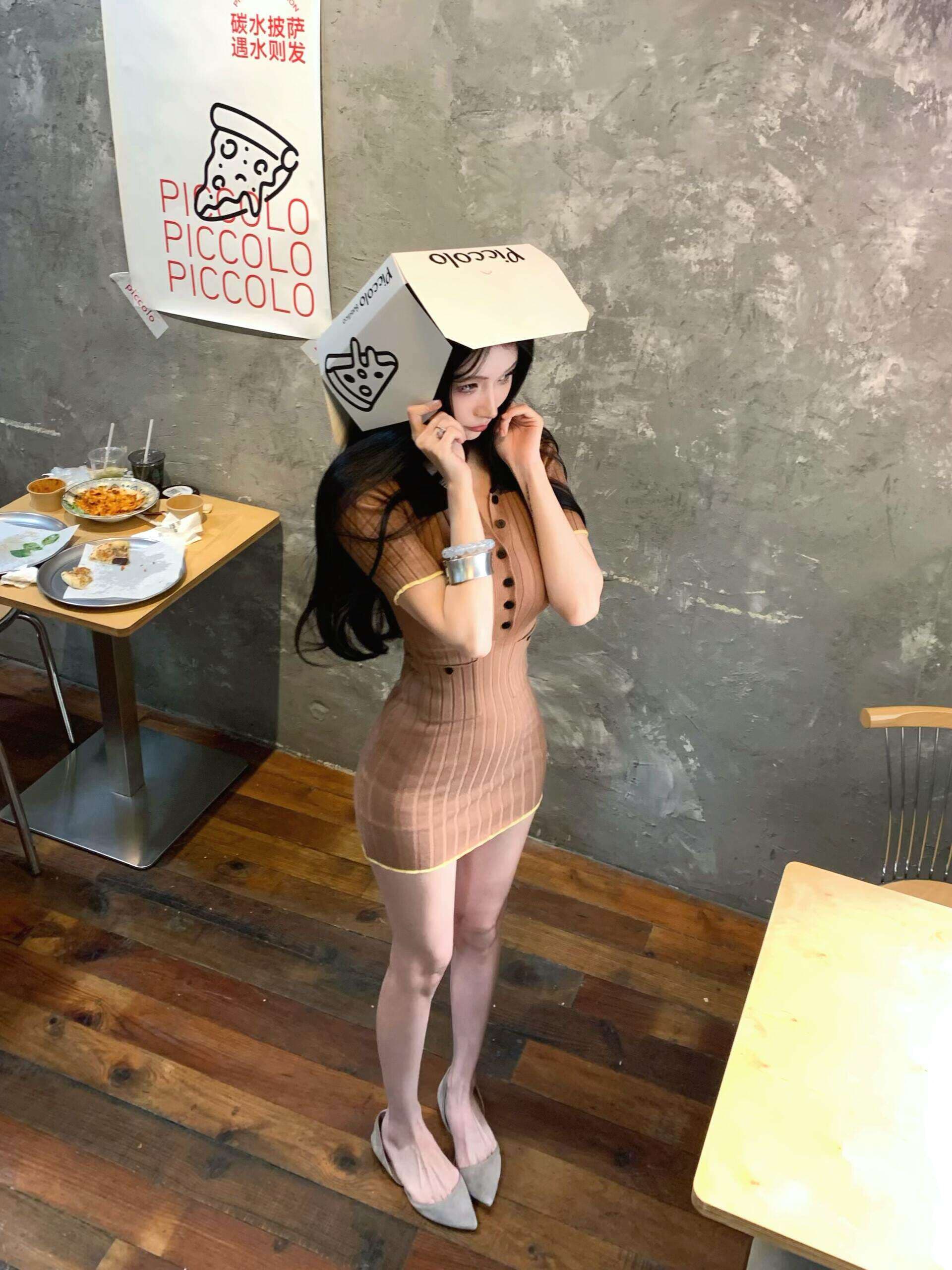 프랑스식 천 금빛 바람 배색 polo 폴로 칼라 꼬집기 허리 얼음 실크 드레스 몸매 가꾸기 슬림해 보이는 고급 센스 다용도 타이트 스커트 상세 이미지 10