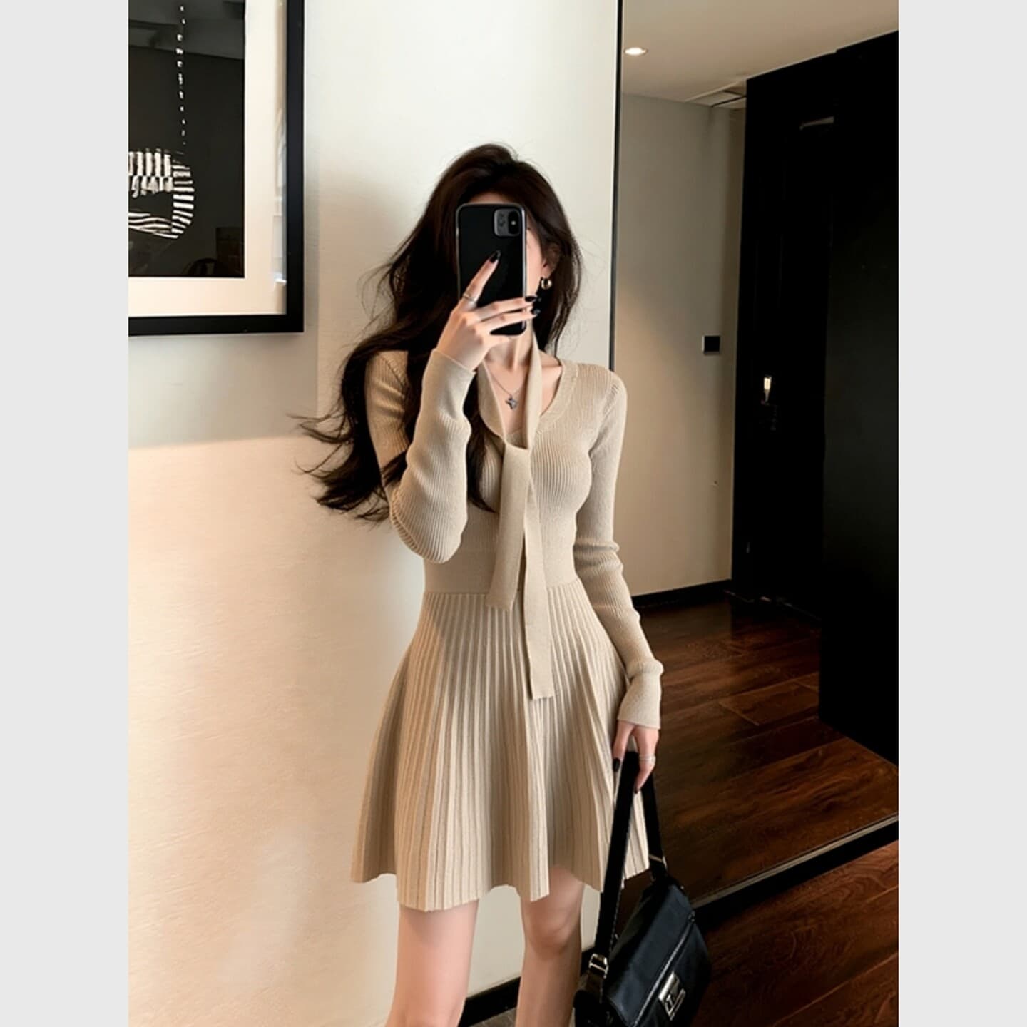 한국 품격 소녀 천 골드 센스 홍콩 스타일 부드러운 숙녀 레이스업 V넥 레이스업 니트 스웨터 플리츠 드레스 이미지 2