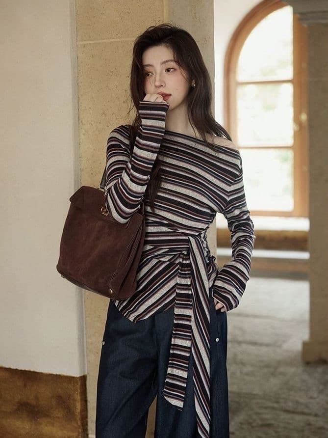 이른 봄 한 부서 느슨함 센스 오프숄더 스트라이프 불규칙 스트랩 여성 긴 소매 맨위