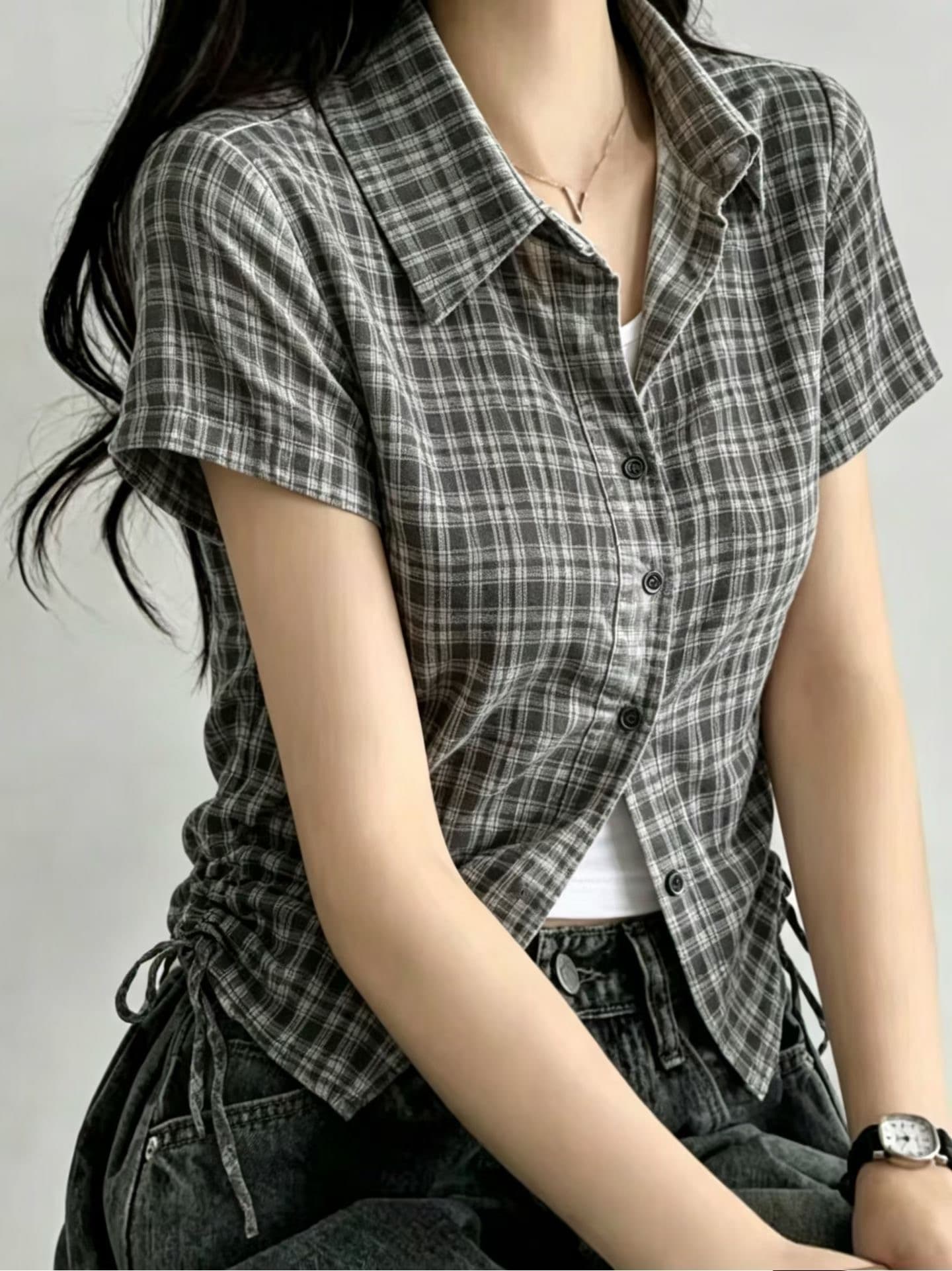 한 부서 체크무늬 반팔 여성 셔츠 여름 디자인 센스 펌프 로프 허리 수축 슬림해 보이는 쇼트 스타일 고유 한 슈퍼 잘 생긴 ~ 중 맨위 상세 이미지 4