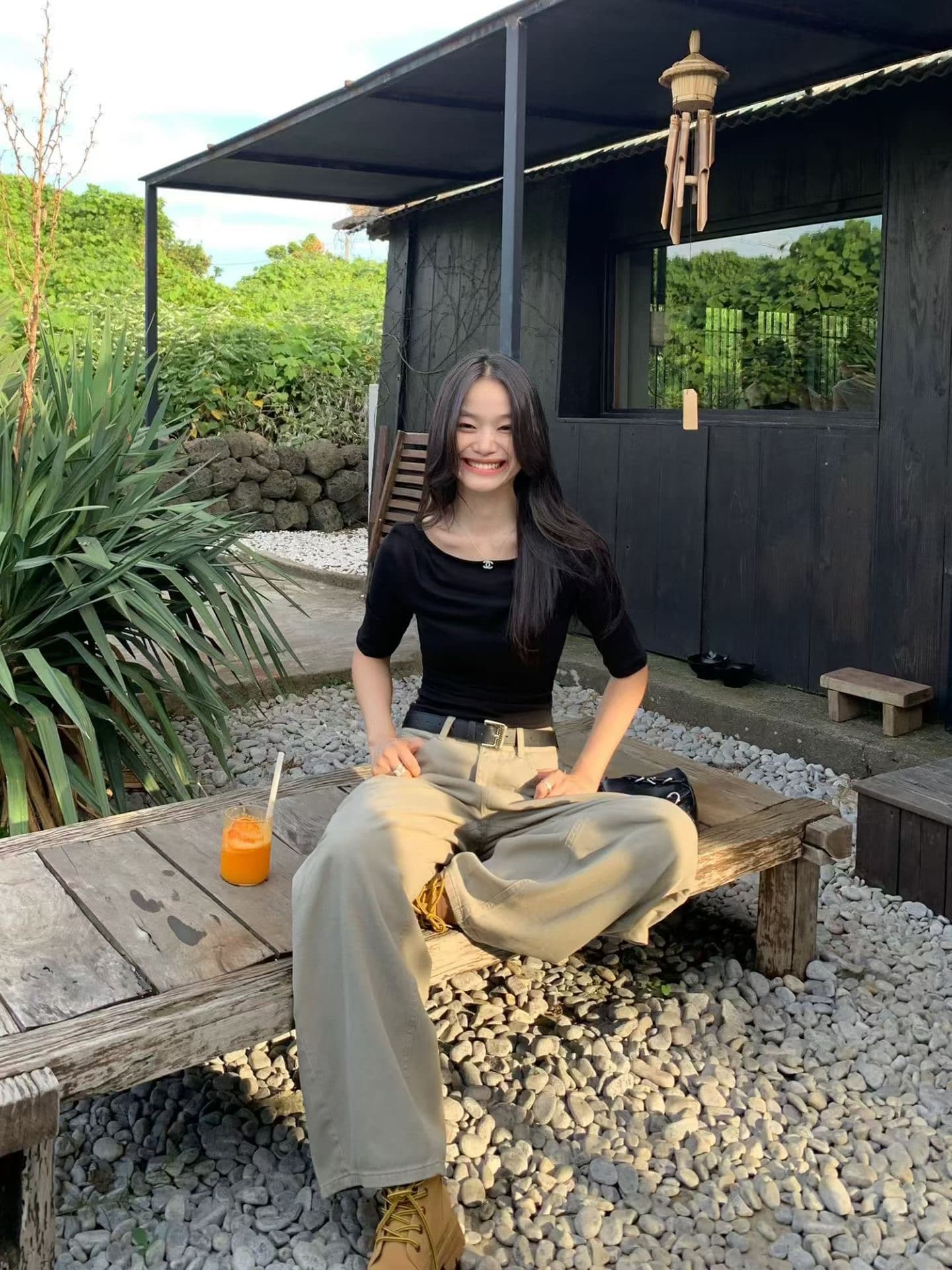작은 대중 주름 중간 소매 티셔츠 한국 스타일 단색 여름 새로운 품격 높음 지혜 미니멀리즘 관대 한 출퇴근 디자인 센스 이미지 4