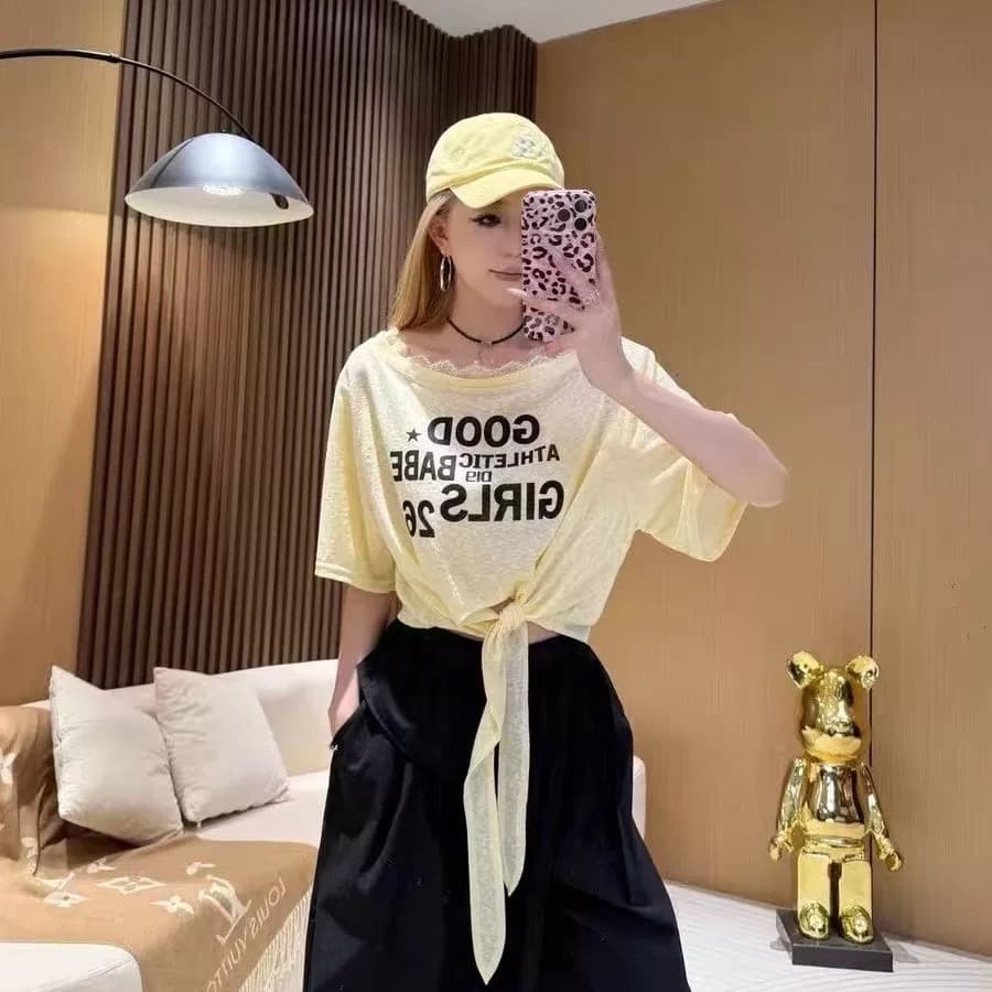 패션 캐주얼 알파벳 프린트 반팔 티셔츠 여성 여름 스트랩 디자인 루즈핏 슬림해 보이는 한 부서 자외선 차단 에어컨 맨위