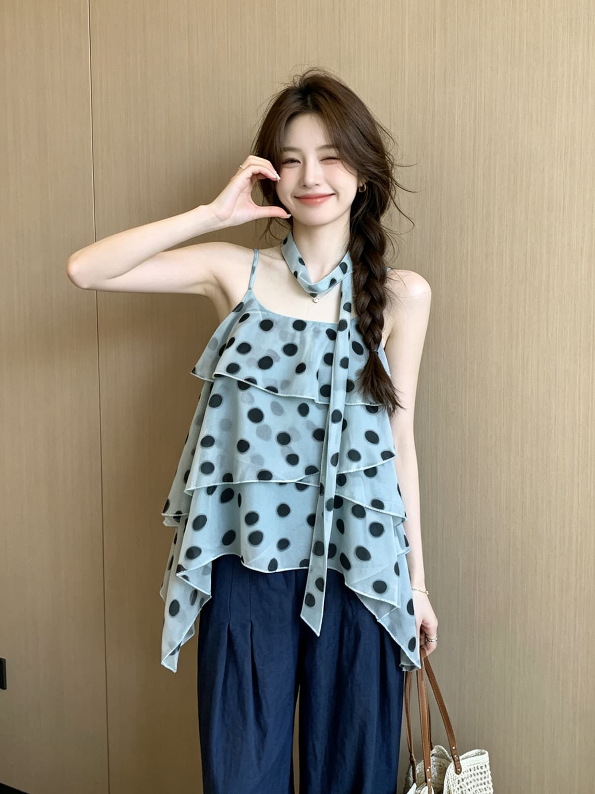 요정 가스 펄럭 이는 휴가 바람 도트 무늬 행침 목 캐미솔 2026 여름 도파민 케이크 퍼프 인형 셔츠 맨위 상세 이미지 6