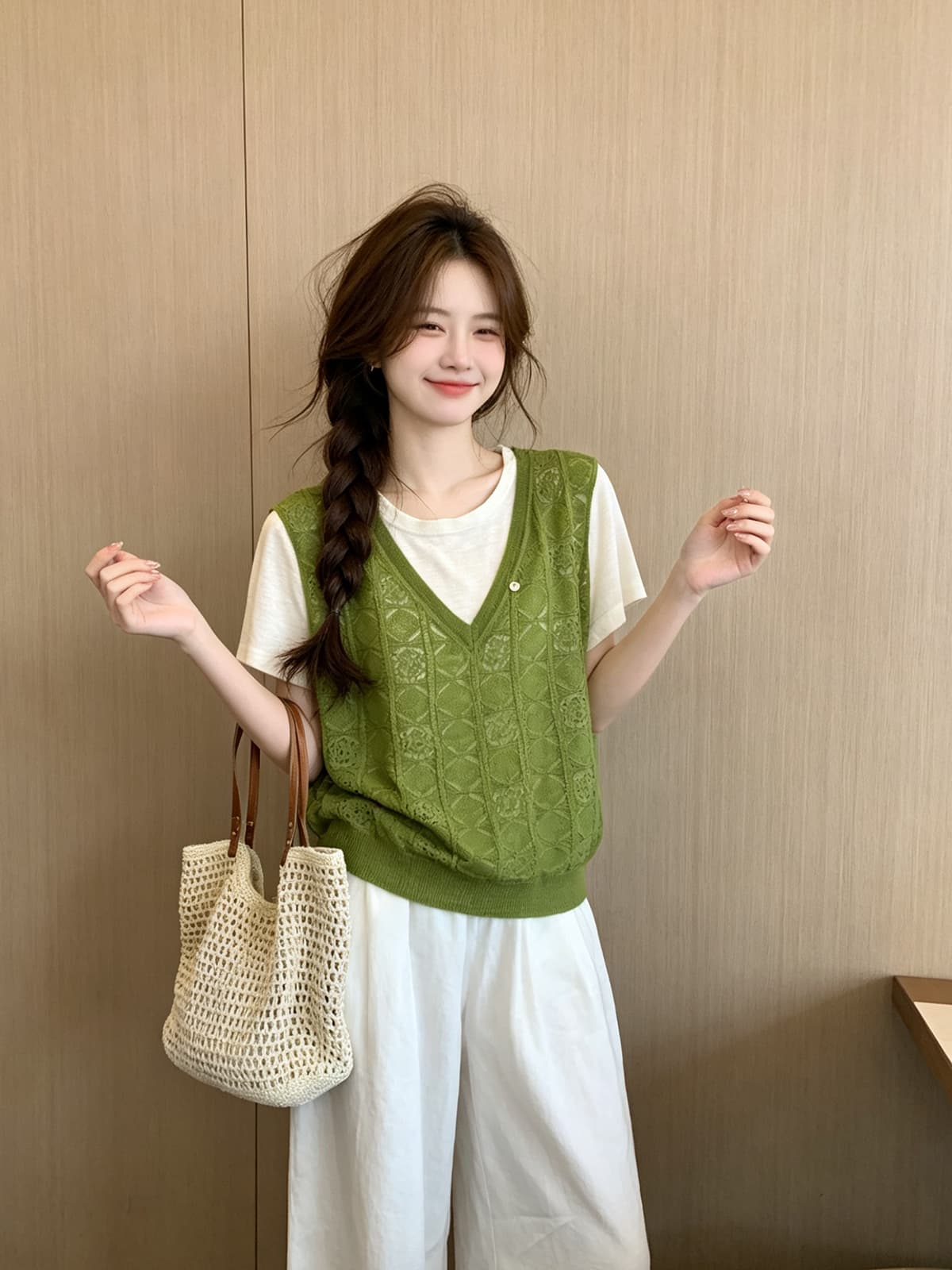 한 부서 미니멀리즘 홀로우 아웃 조끼 배색 페이크 레이어드 반팔 니트 스웨터 티셔츠 여름 새로운 루즈핏 슬림해 보이는 맨위 상세 이미지 1