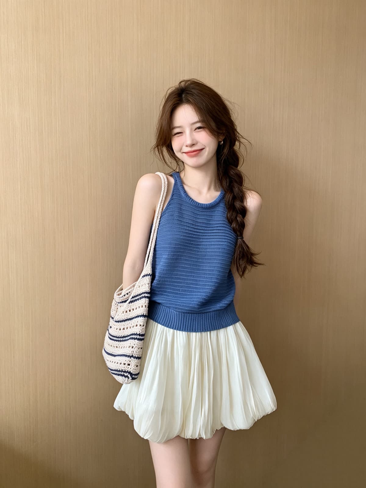 한 부서 달콤함 도파민 민소매 조끼 꽃밭 반 스커트 투피스 세트 여름 구덩이 기사 행침 목 맨위 꽃밭 치마 세트 상세 이미지 5