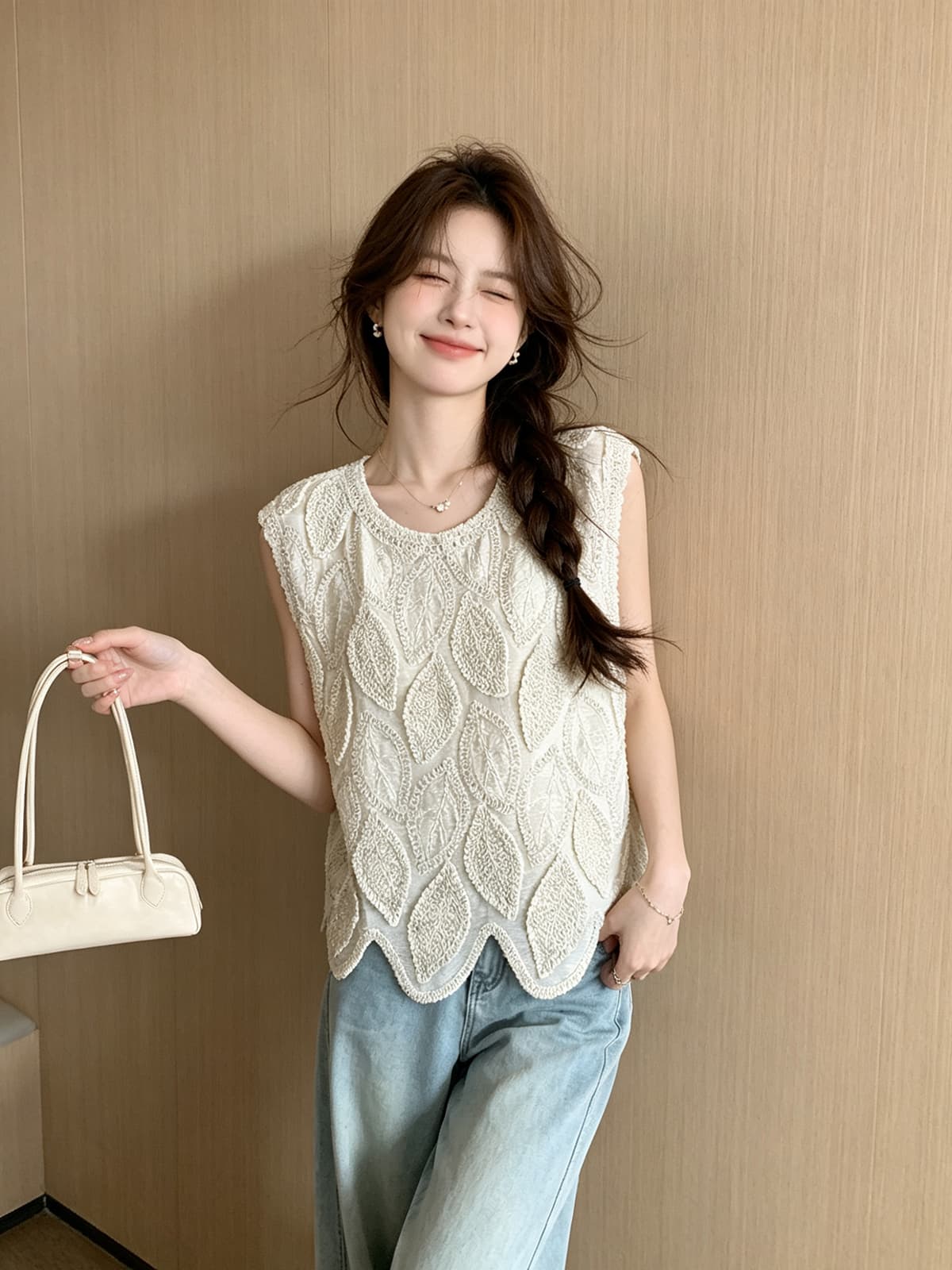 프랑스식 홀로우 아웃 자수 민소매 조끼 여성 여름 새로운 디자인 센스 작은 대중 Chic 착용 가져 가라. 다용도 맨위 트렌디 이미지 4