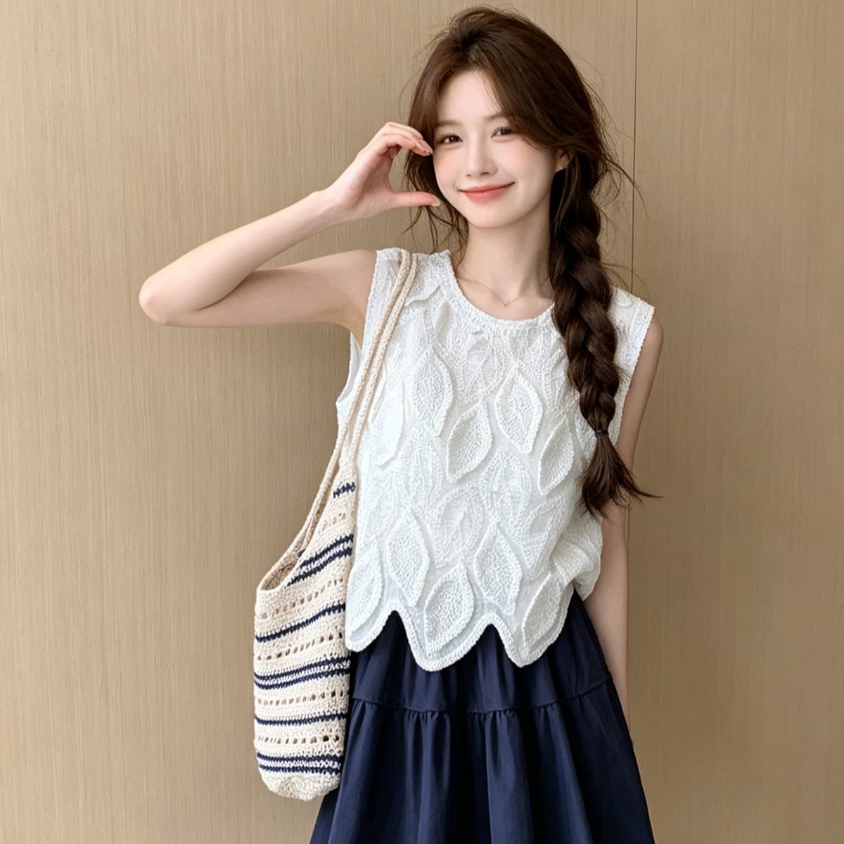 프랑스식 홀로우 아웃 자수 민소매 조끼 여성 여름 새로운 디자인 센스 작은 대중 Chic 착용 가져 가라. 다용도 맨위 트렌디 이미지 5