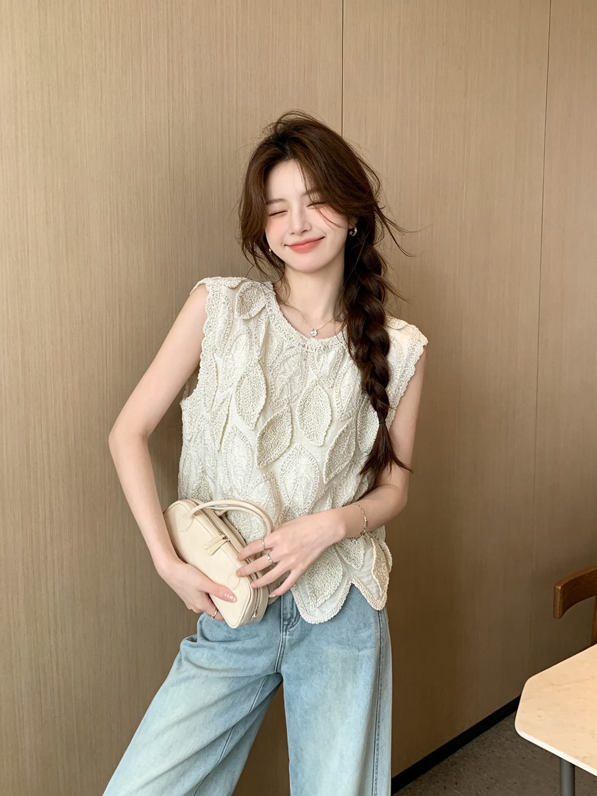 프랑스식 홀로우 아웃 자수 민소매 조끼 여성 여름 새로운 디자인 센스 작은 대중 Chic 착용 가져 가라. 다용도 맨위 트렌디 상세 이미지 7